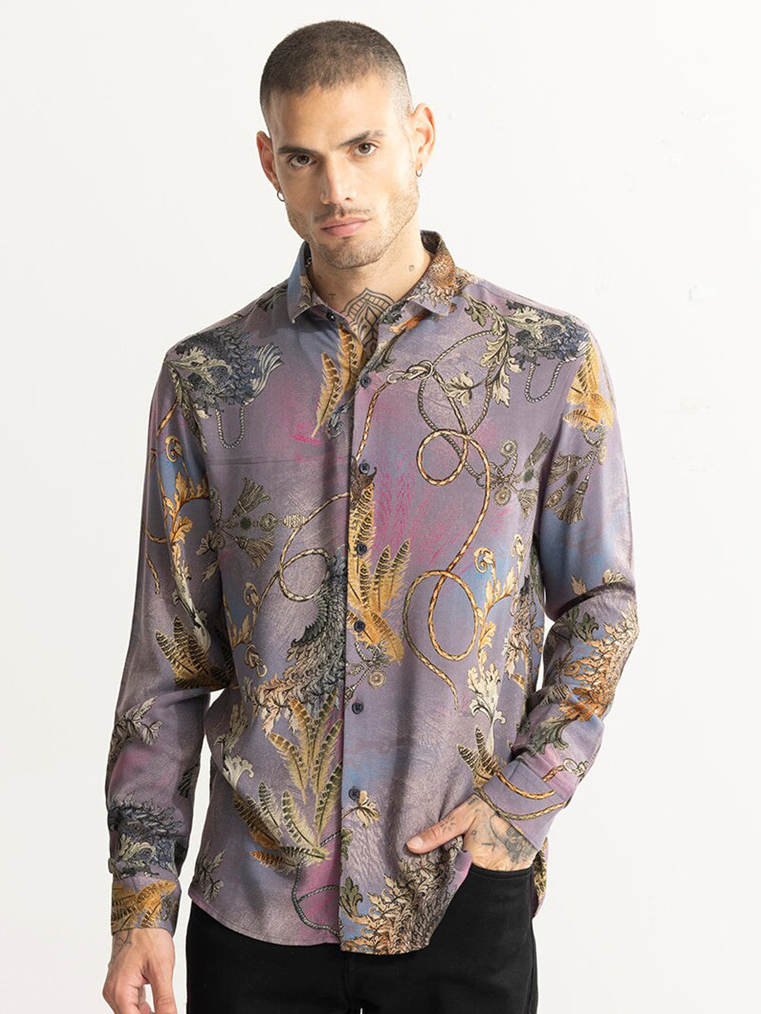 

Snitch Purple Classic Slim Fit Floral Printed Casual Shirt
