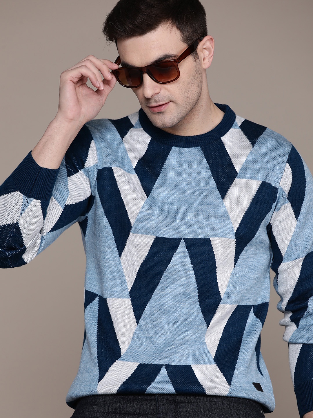 

Roadster Men Printed Pullover, Turquoise blue