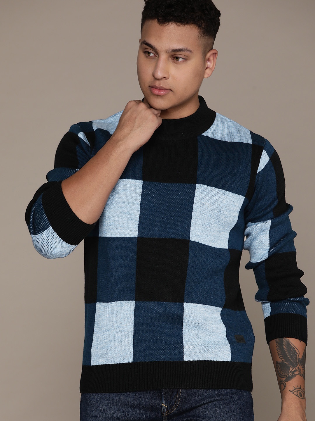 

Roadster Men Checked Acrylic Pullover Sweater, Blue