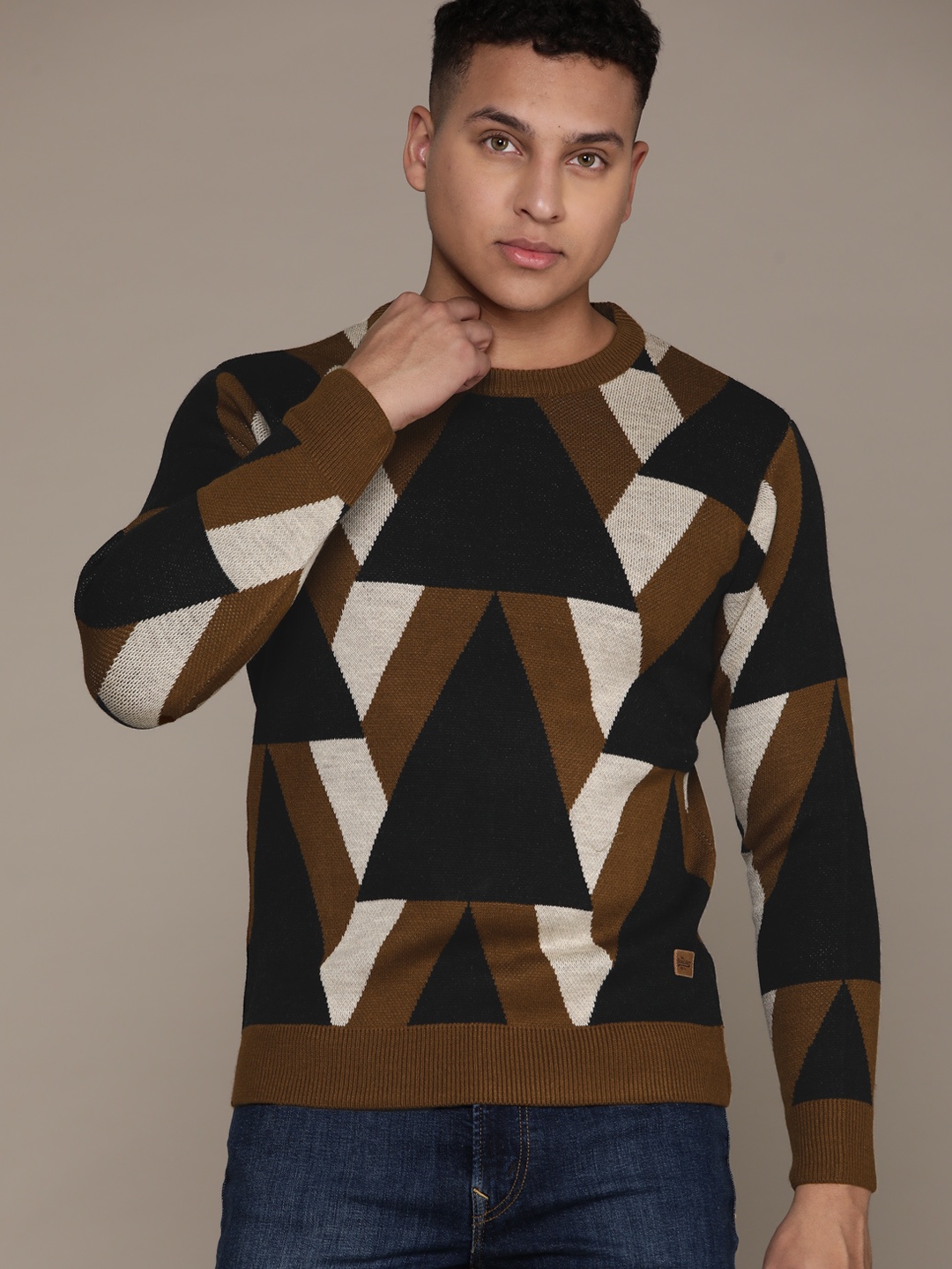 

Roadster Men Geometric Printed Acrylic Pullover Sweater, Camel brown