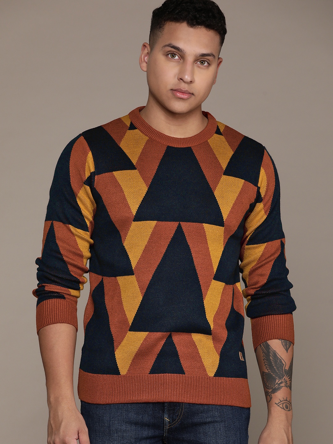 

Roadster Men Geometric Printed Acrylic Pullover Sweater, Orange