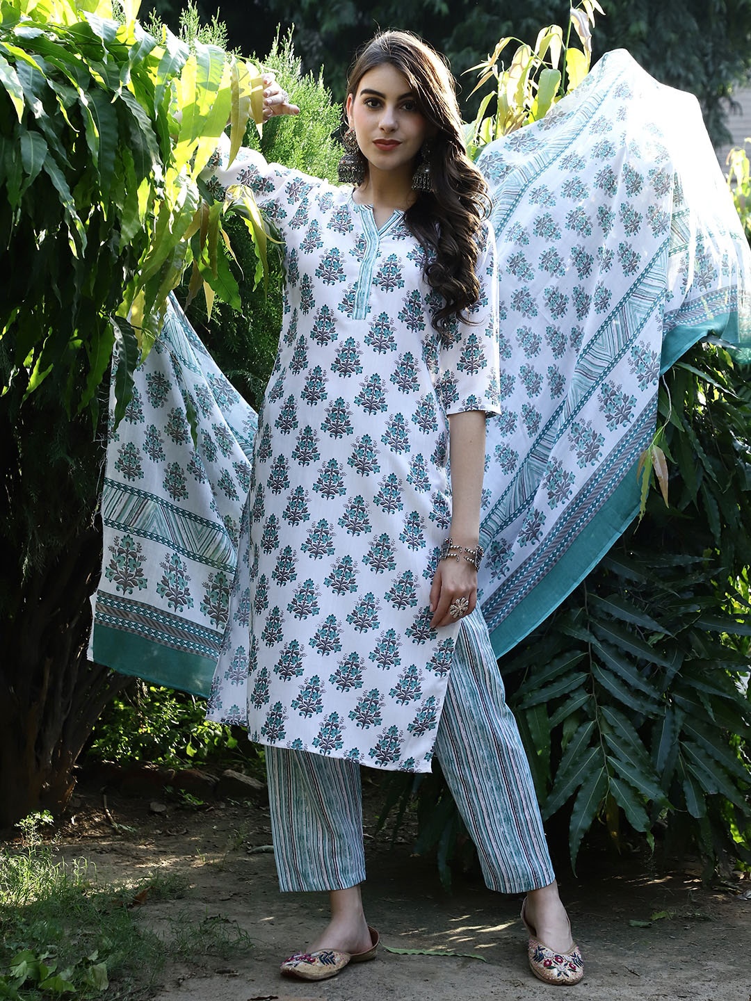 

7Threads Floral Printed Pure Cotton Kurta With Trousers & Dupatta, White