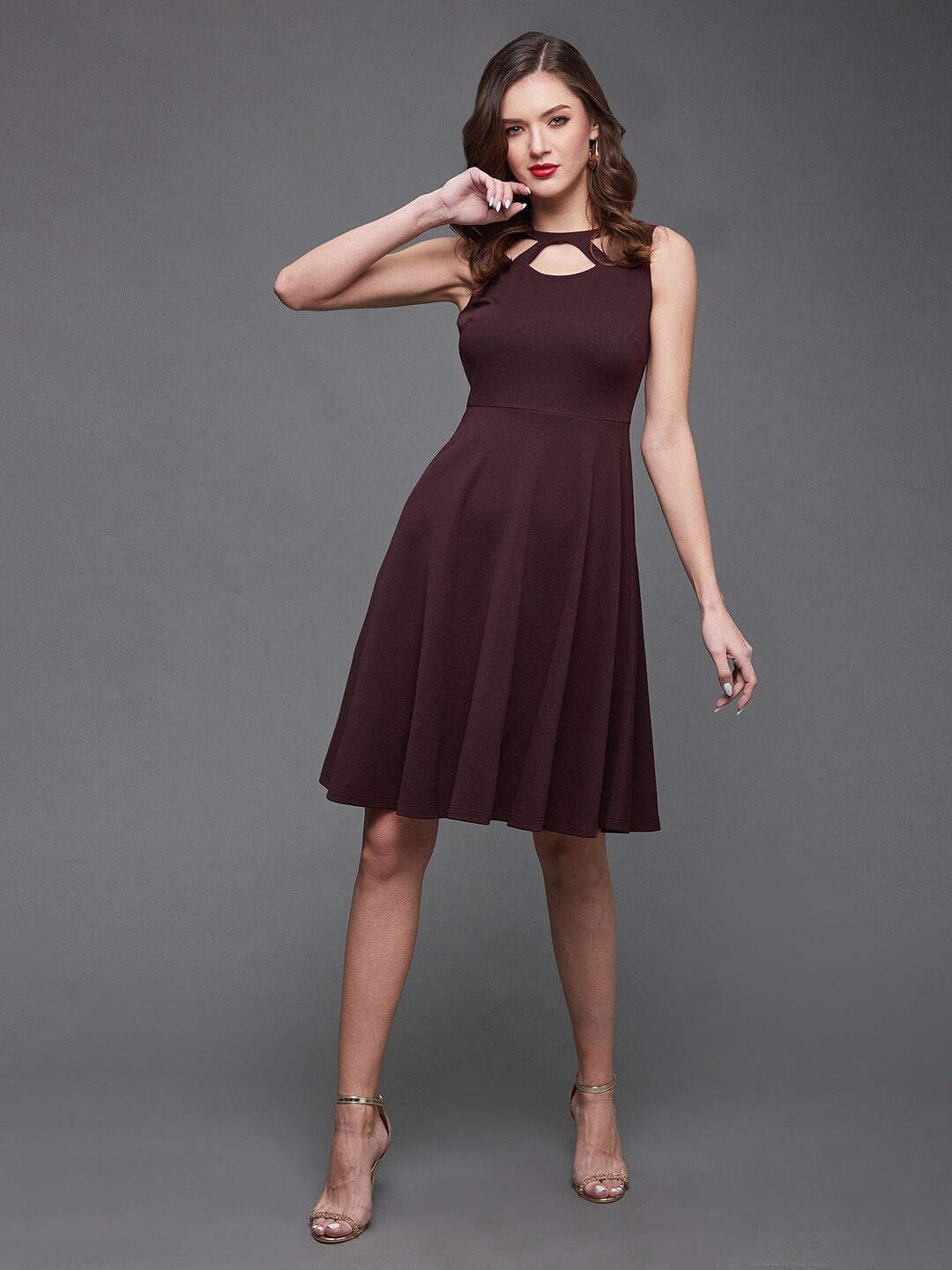 

Miss Chase Cut-Outs Detail A-Line Dress, Maroon