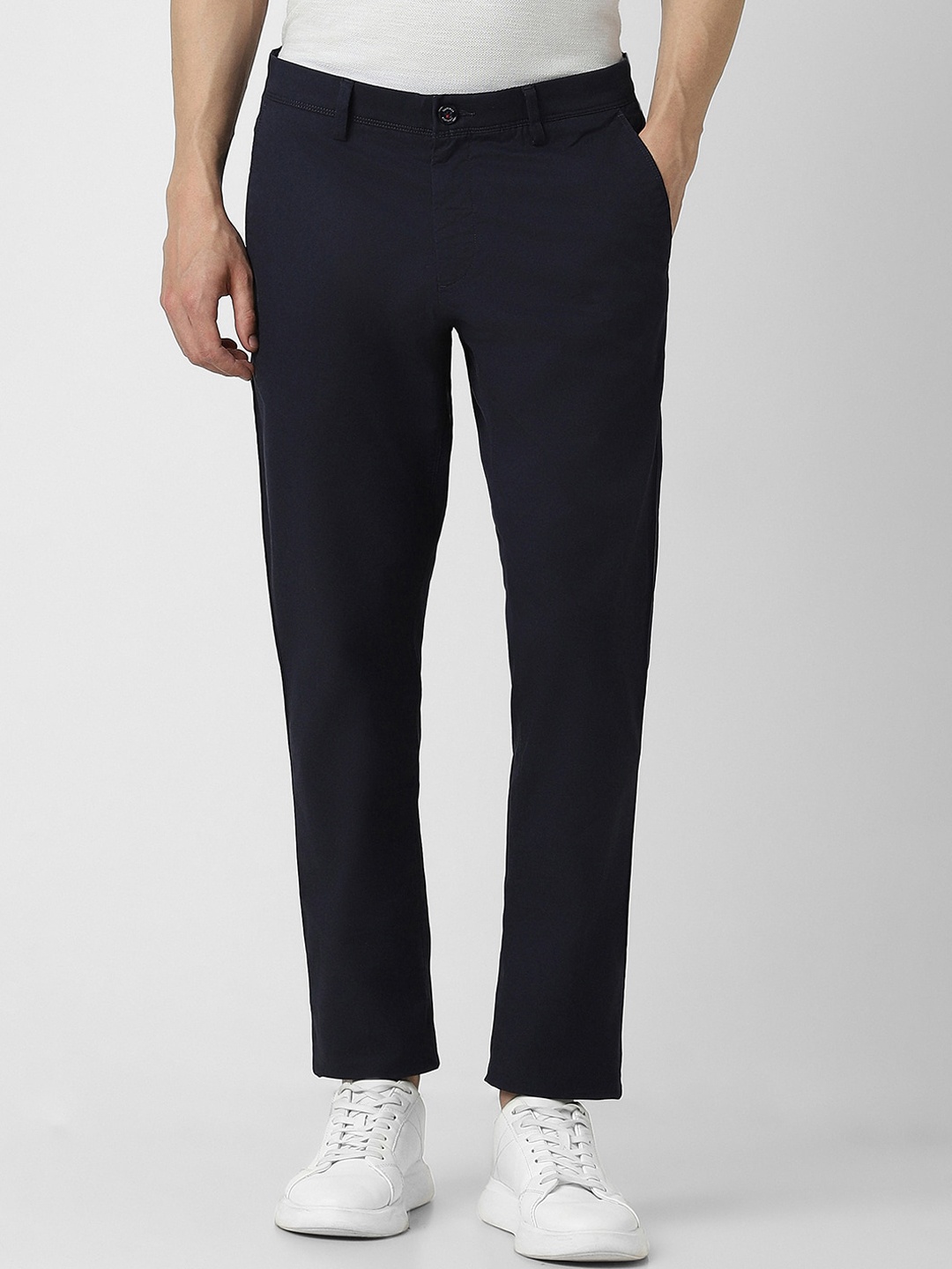 

Van Heusen Sport Men Mid Rise Slim Fit Trousers, Navy blue