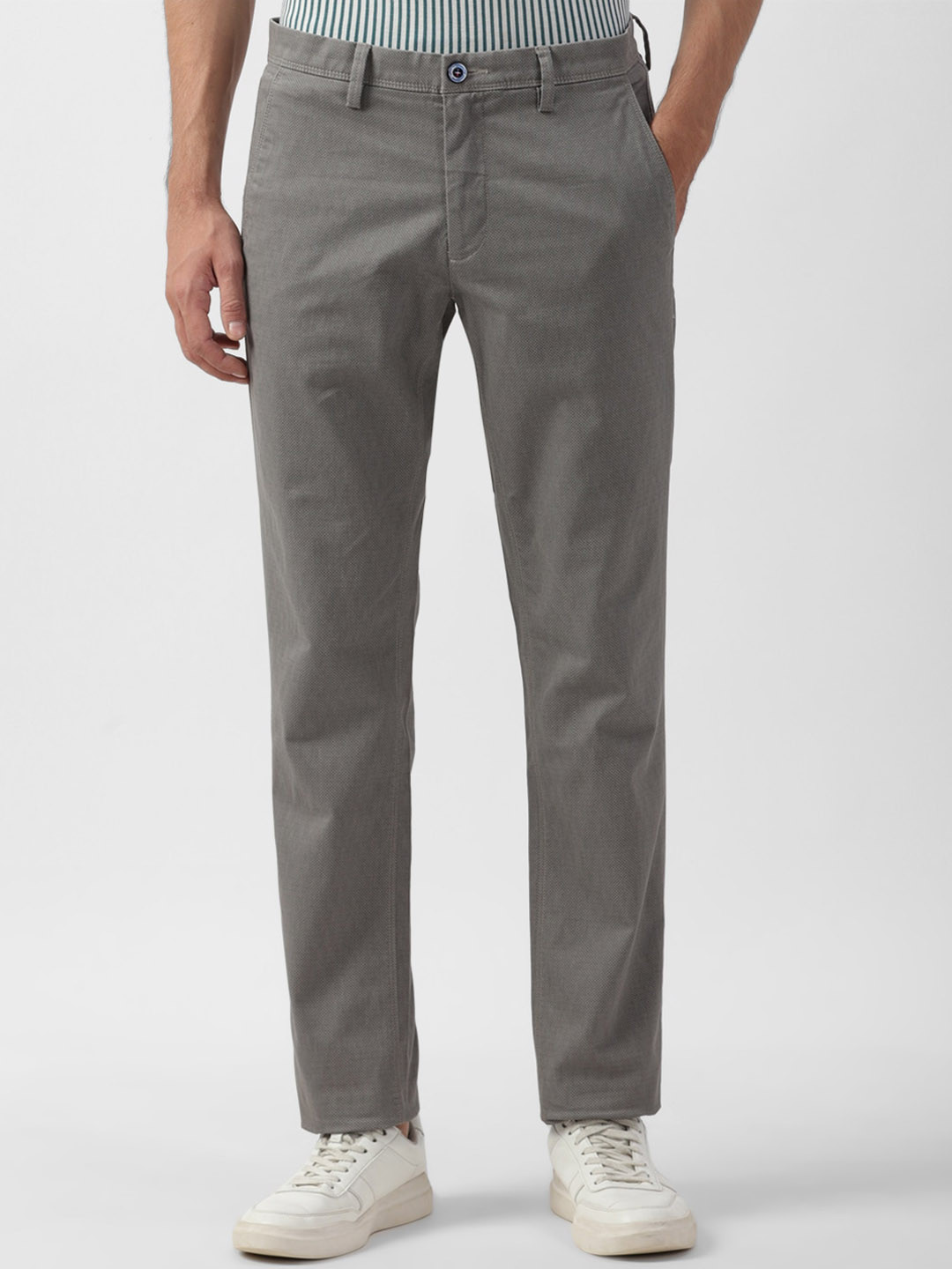 

Van Heusen Sport Men Slim Fit Trousers, Grey