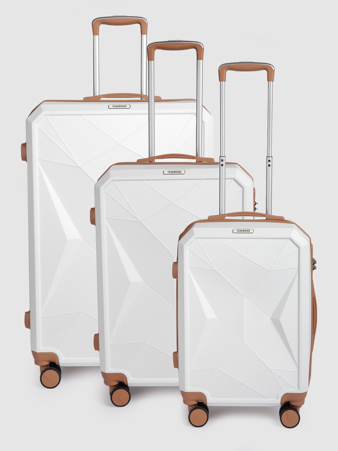

Teakwood Leathers Set of 3 Emerald Textured Hard-Sided Trolley Bags 95.5L, White