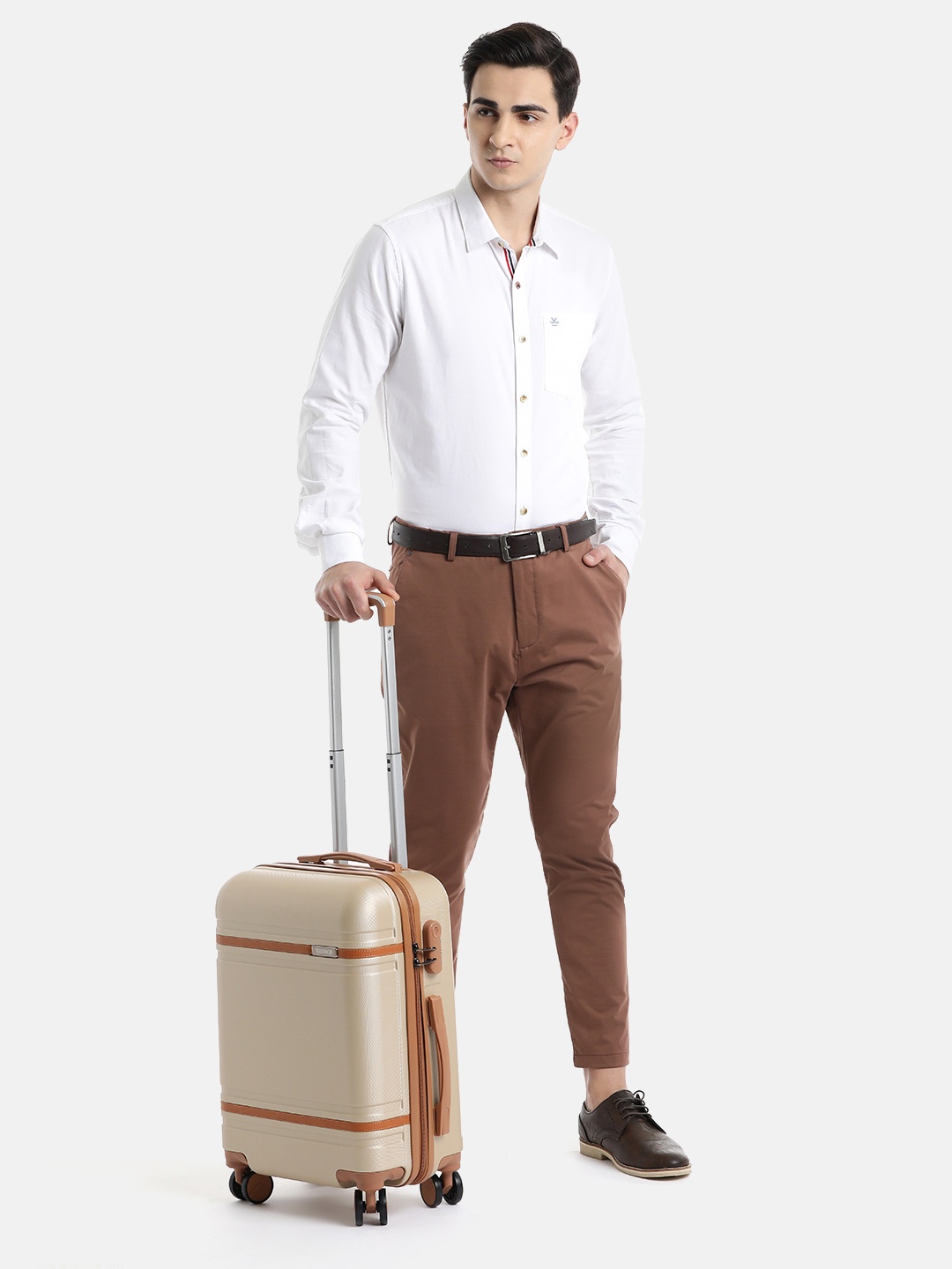 Teakwood Leathers USA 360 Degree Rotation Hard Cabin-Sized Trolley Bag 32.2L, Champagne