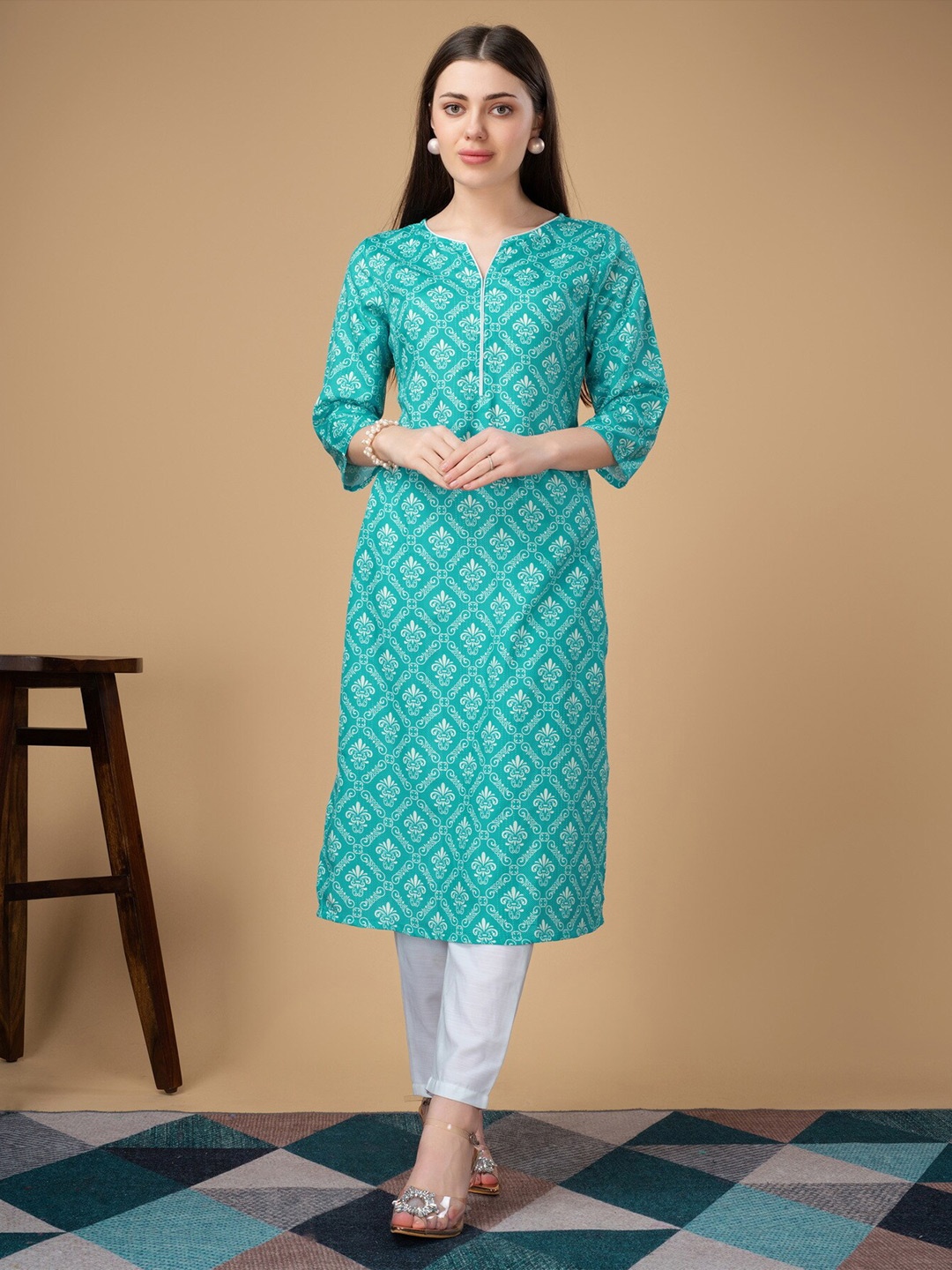 

soan Ethnic Motifs Printed Round Notched Neck Straight Kurta, Turquoise blue