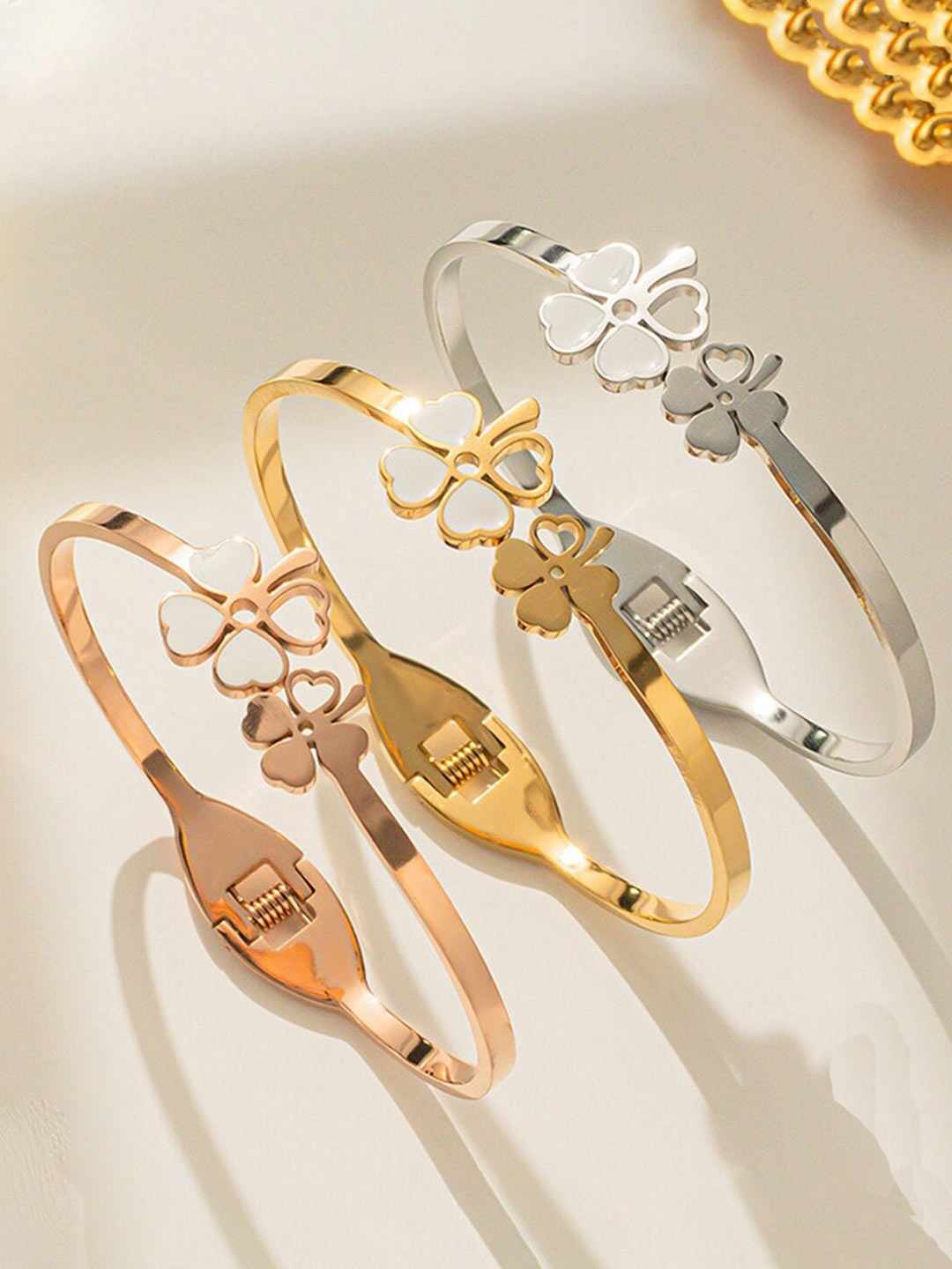 

Jewels Galaxy Set Of 3 Mother of Pearl Bangle-Style Bracelet, Rose gold