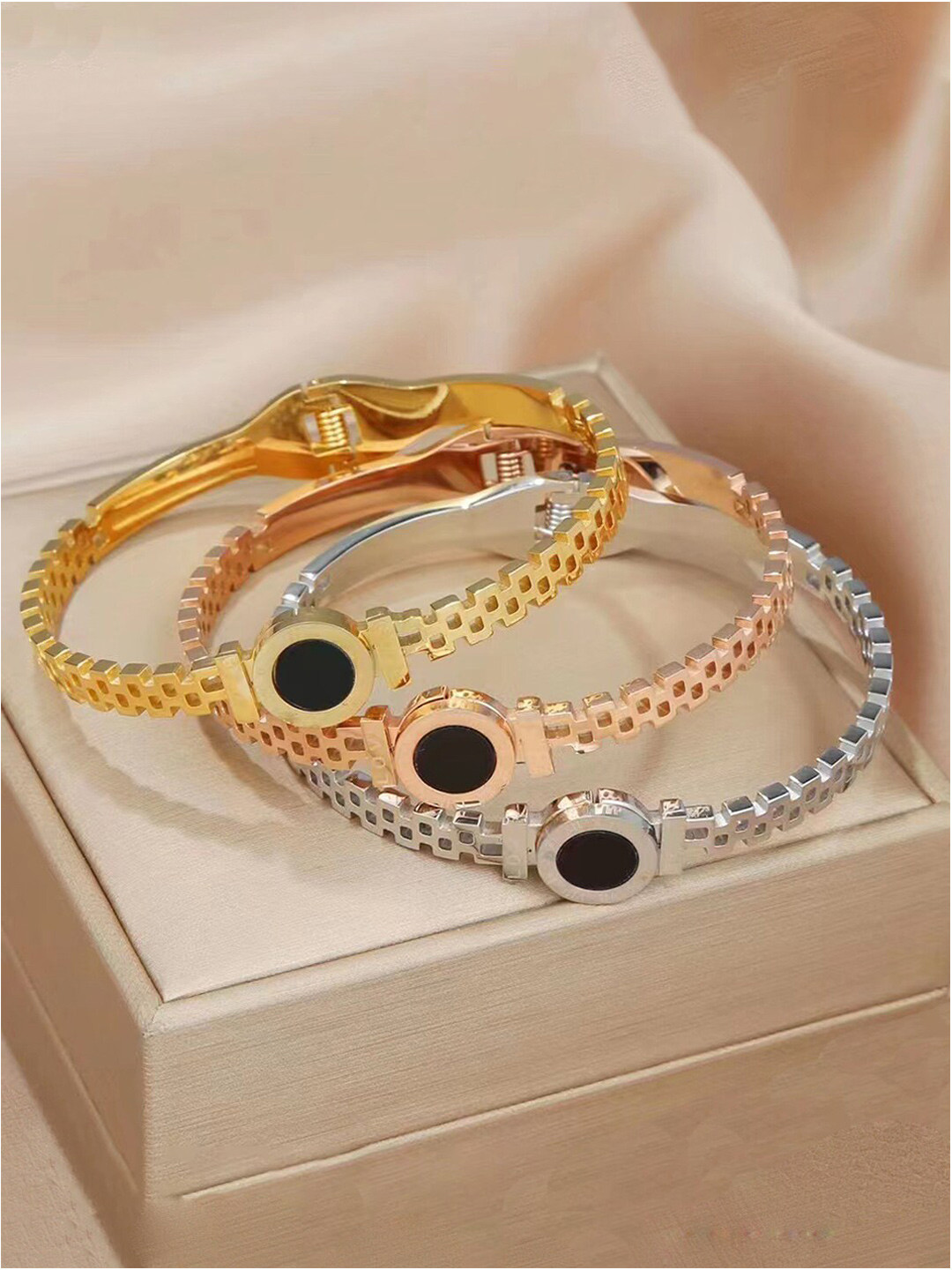 

Jewels Galaxy Set Of 3 Gold-Plated Stainless Steel Bangle-Style Bracelet, Rose gold