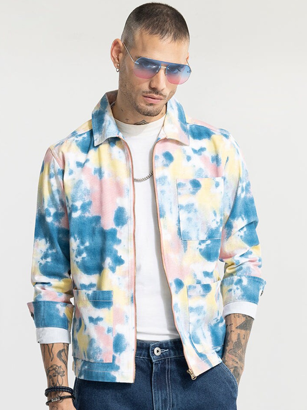 

Snitch Blue Abstract Printed Spread Collar Long Sleeve Cotton Lightweight Denim Jacket