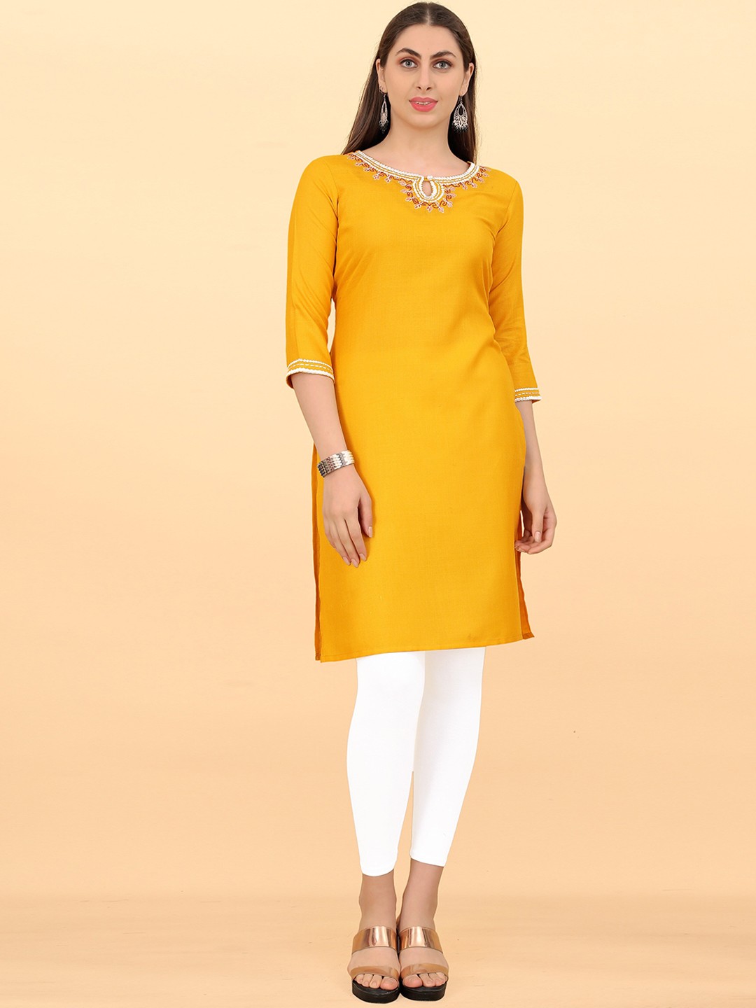 

TITANIUM SILK INDUSTRIES PVT. LTD. Floral Embroidered Keyhole Neck Kurta, Yellow