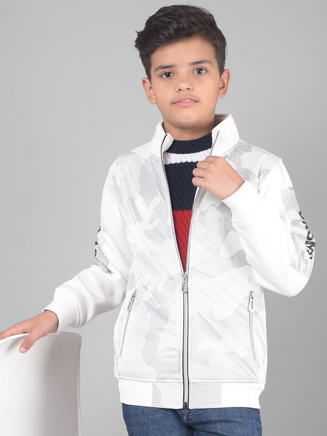 

Crimsoune Club Boys Abstract Printed Cotton Front Open Sweatshirt, White