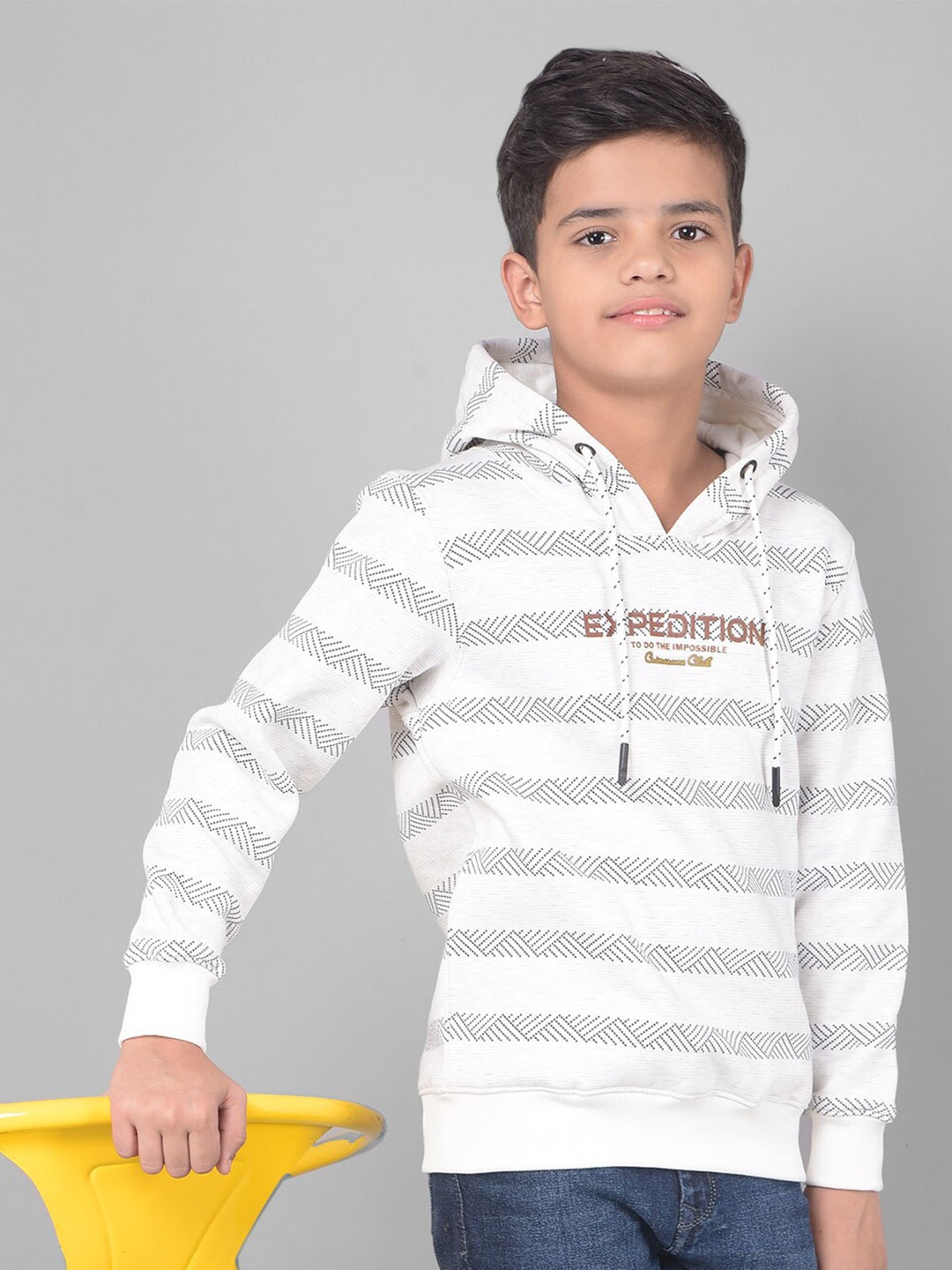 

Crimsoune Club Boys Geometric Printed Hooded Sweatshirt, White