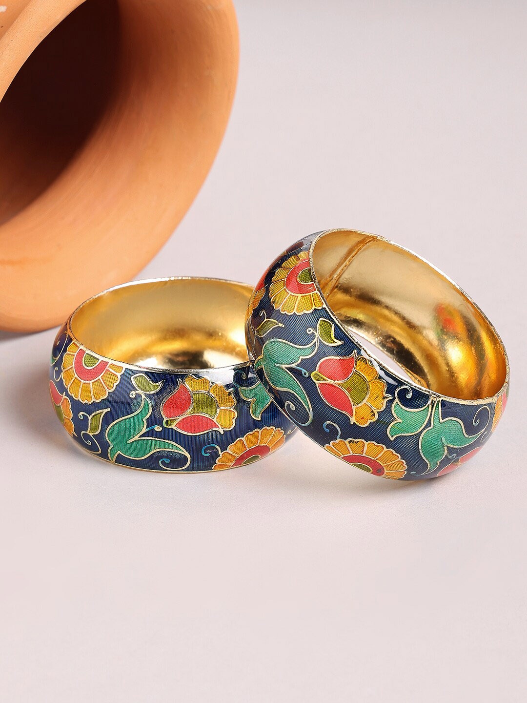 

OOMPH Set of 2 Kada-Meenakari Floral Design Bangle, Gold