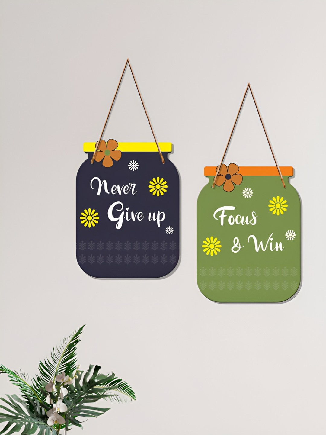 

ArtVibes 2 pieces Navy Blue & Green Focus & Win Printed Wooden Hanging Wall Decorative