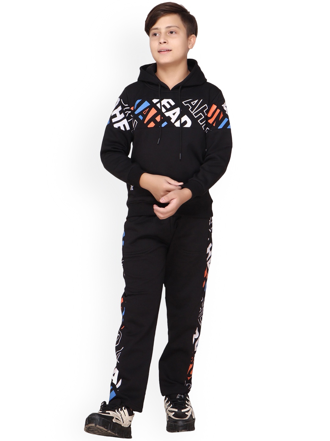 

BAESD Boys Typography Printed Hooded Fleece Tracksuit, Black