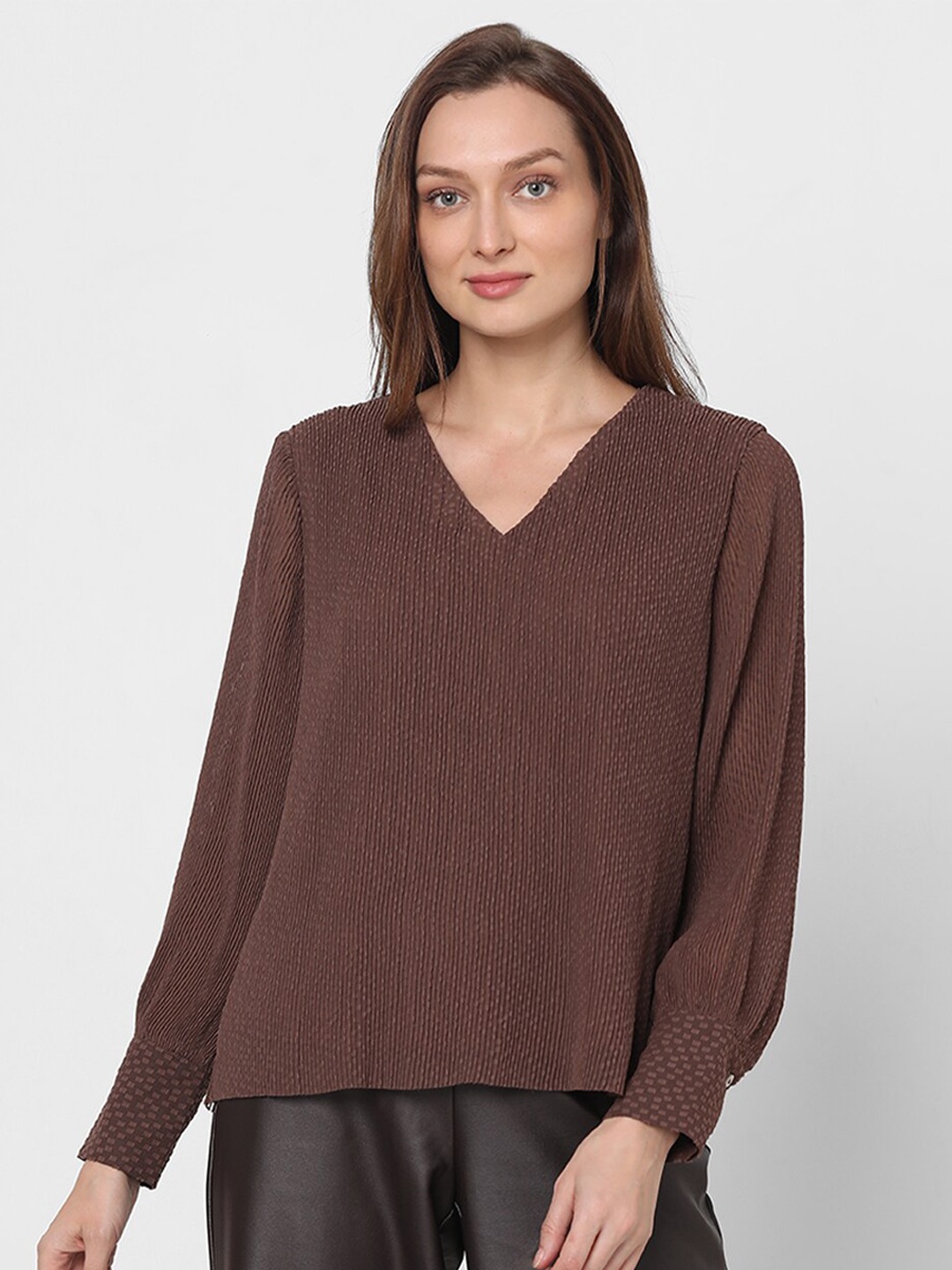 

Vero Moda Self Designed Cuffed Sleeves V-Neck Blouson Top, Brown