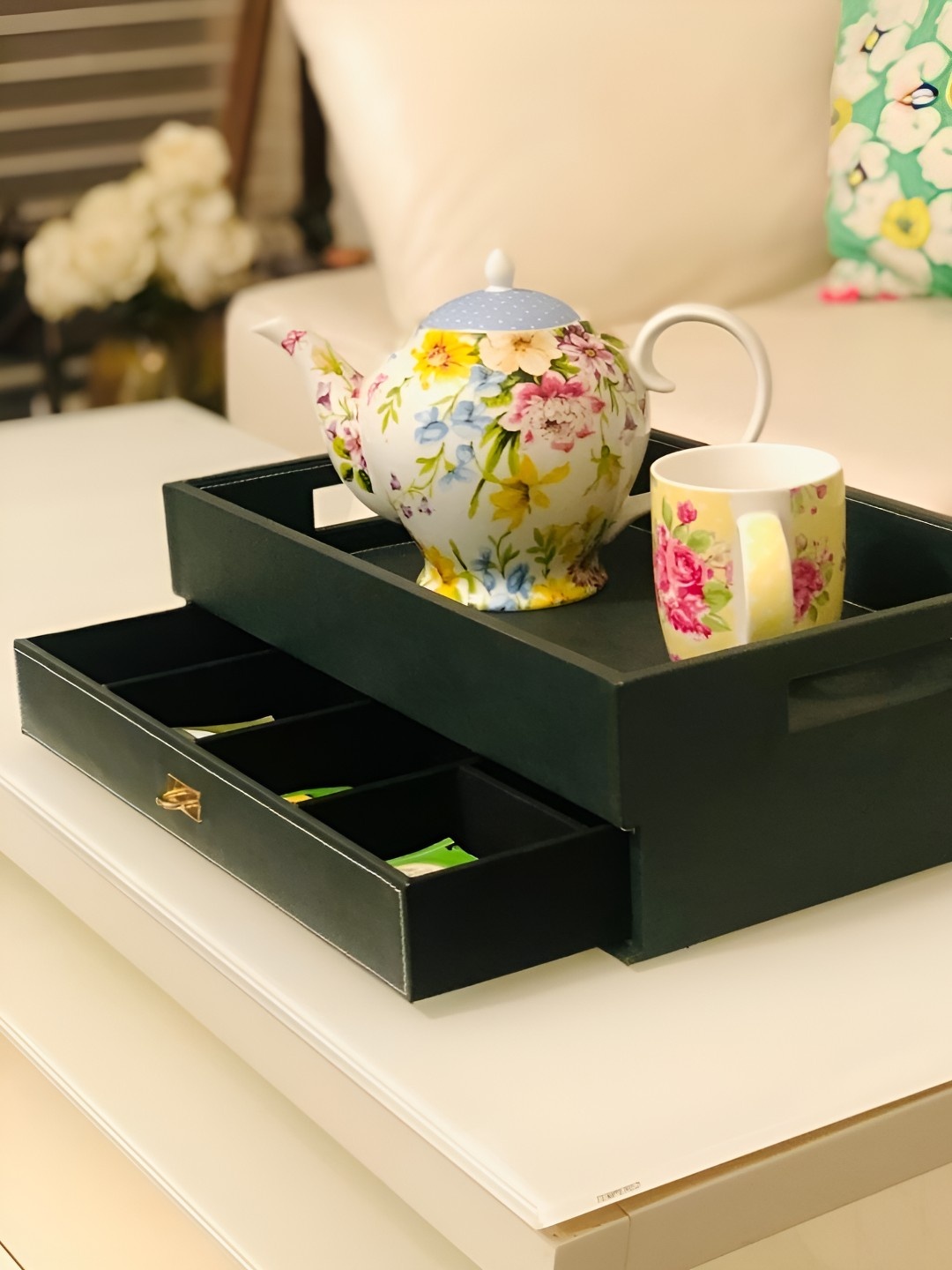 

CasaGold Green Square Leather Tray