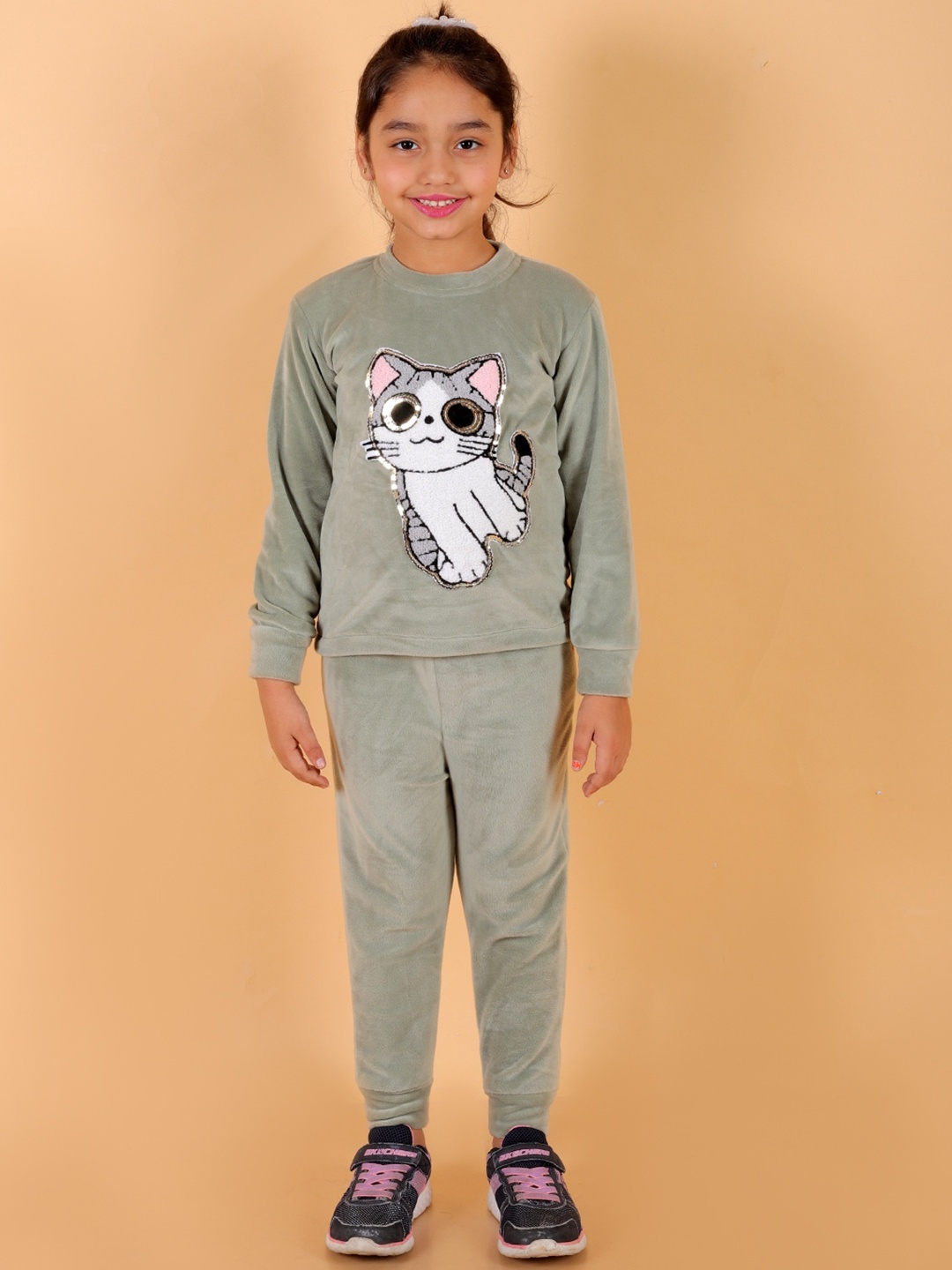 

Stuffie Land Girls Green Night suit