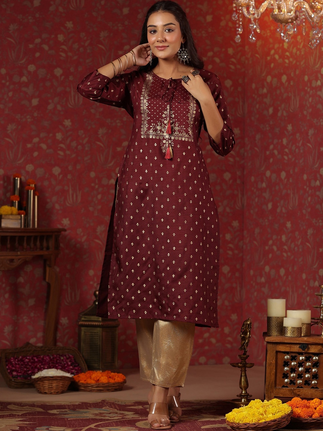 

Ishin Maroon Ethnic Motifs Printed Tie Up Neck Kurta