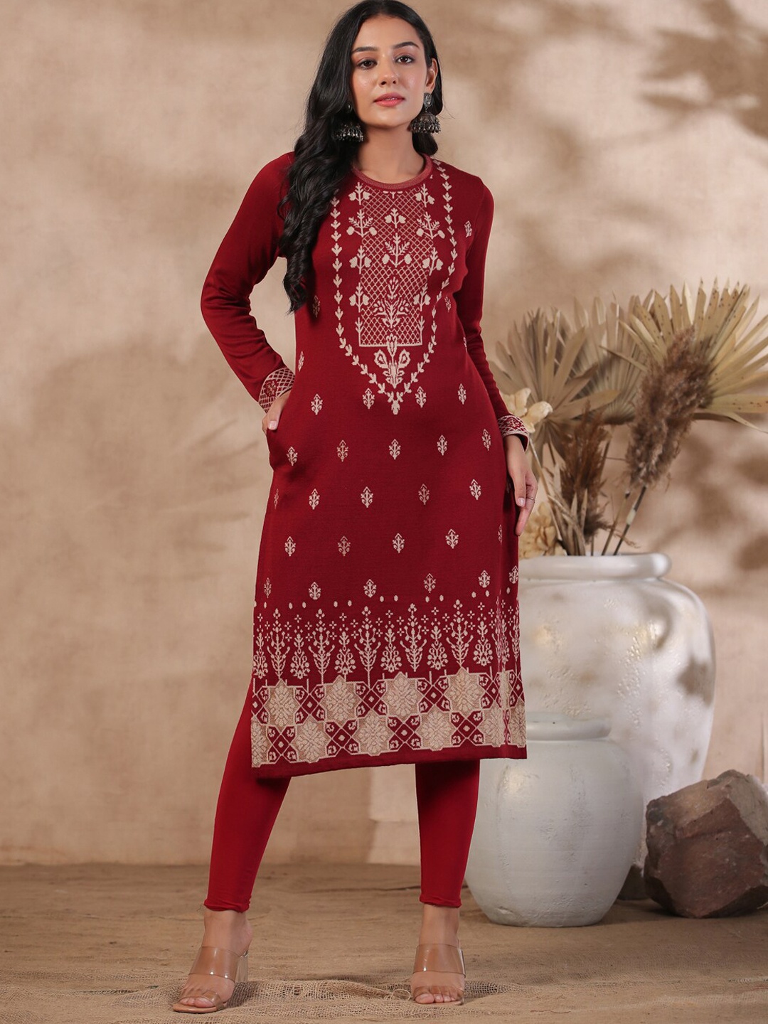 

Ishin Maroon Ethnic Motifs Printed Jacquard Kurta