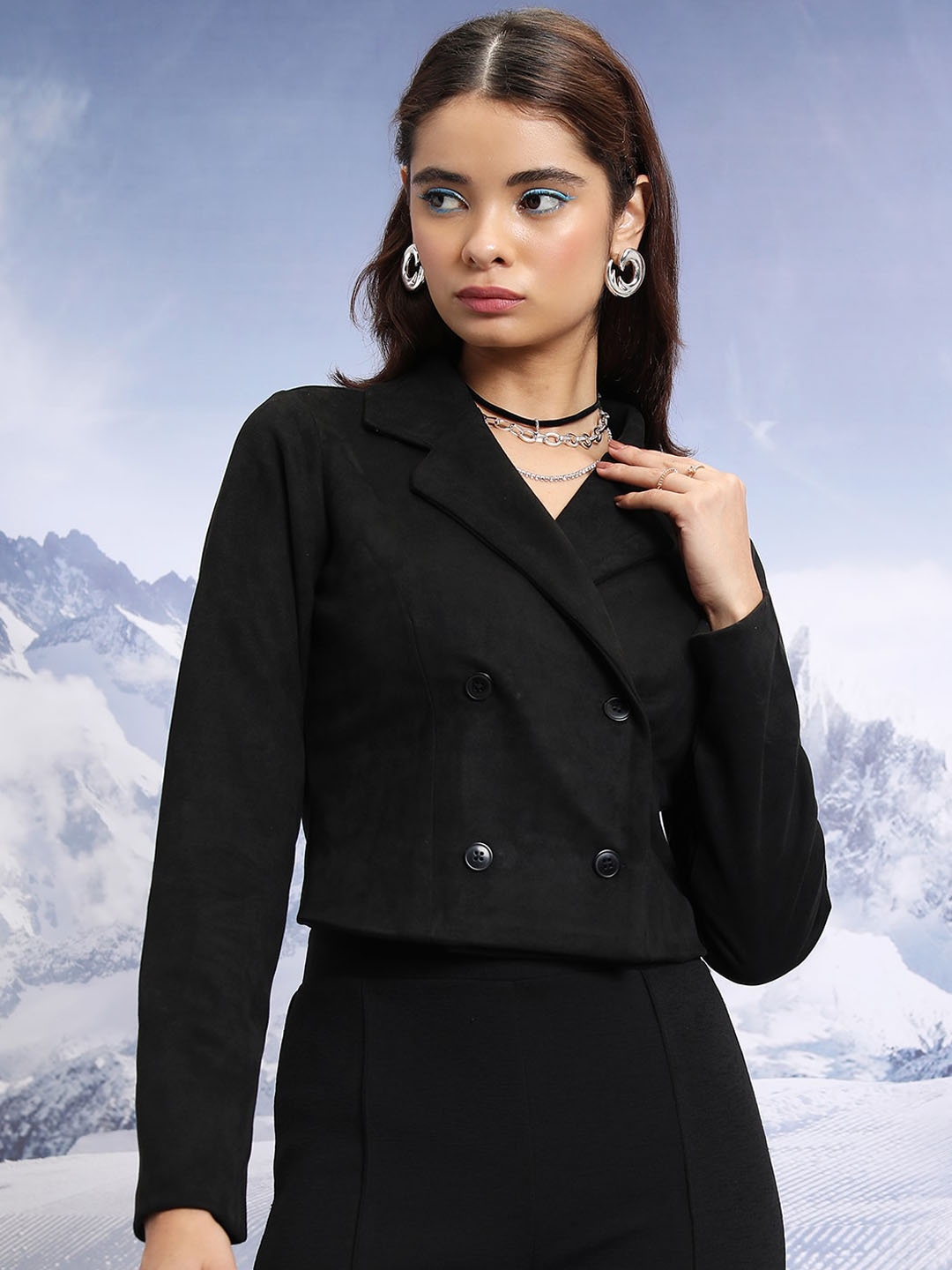 

CHIC BY TOKYO TALKIES Black Double Breasted Crop Blazer