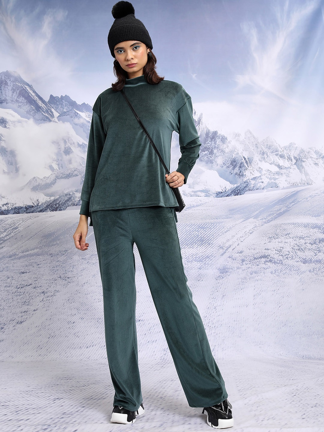 

Tokyo Talkies High Neck Relaxed Top with Trousers, Green