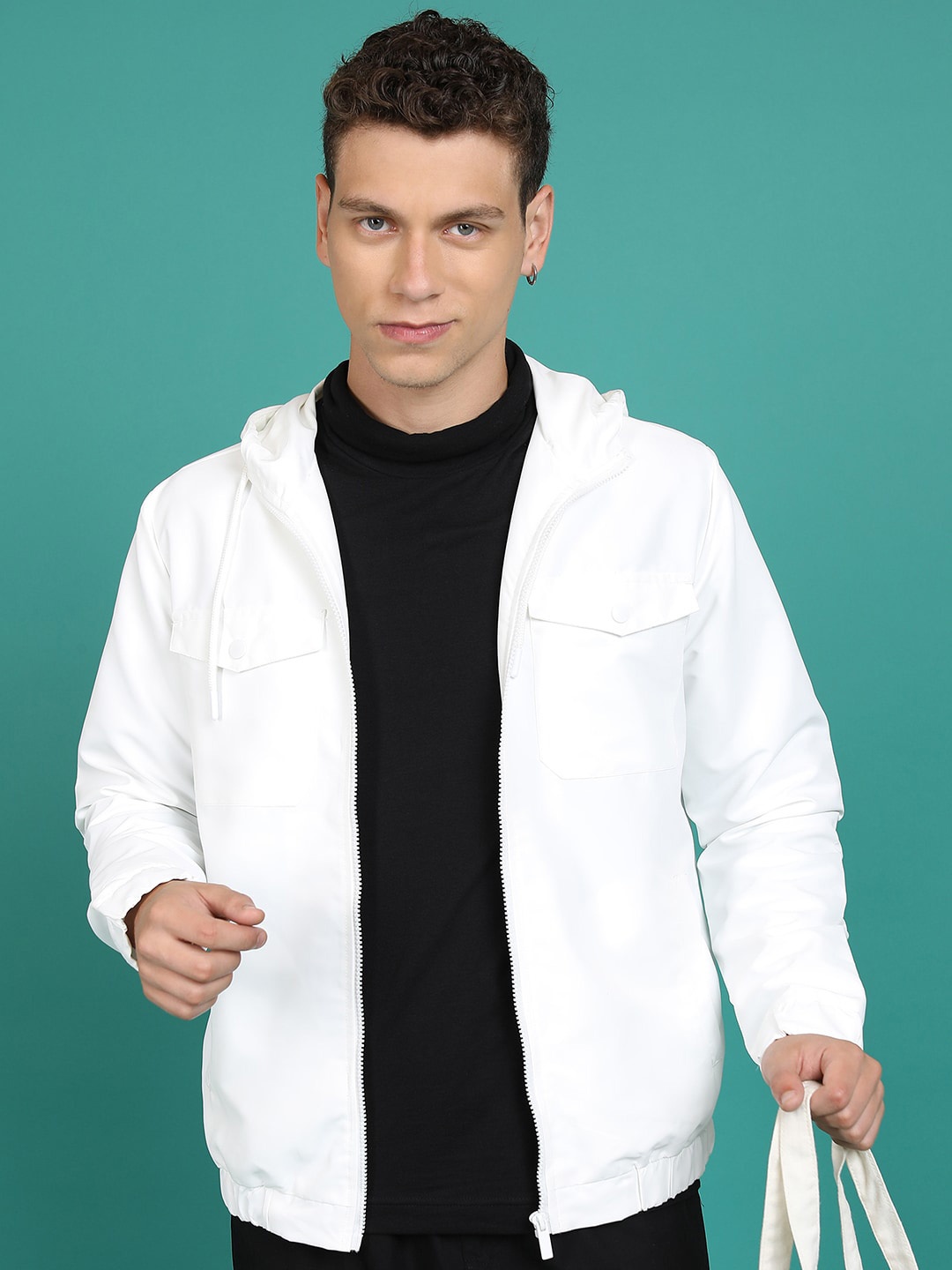 

HIGHLANDER Hooded Long Sleeves Bomber Jacket, White