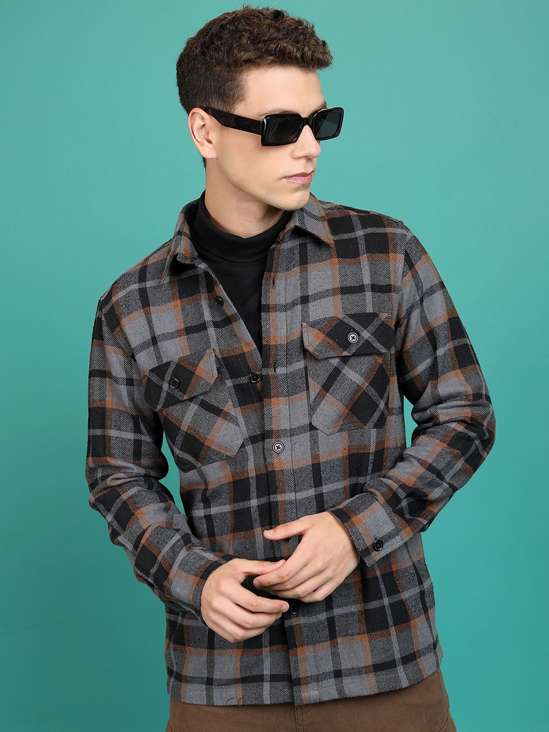 

HIGHLANDER Plaid Checked Spread Collar Flannel Shacket, Grey