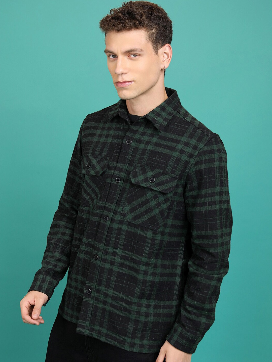 

HIGHLANDER Checked Spread Collar Long Sleeves Flannel Checked Shirt, Black