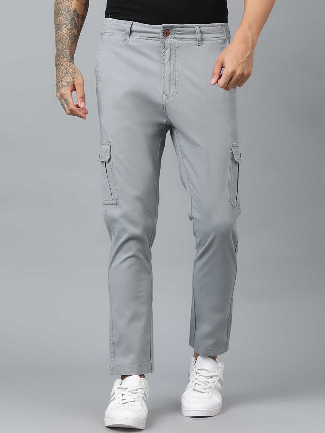 

Code 61 Men Slim Fit Low-Rise Flat Front Cargos, Grey