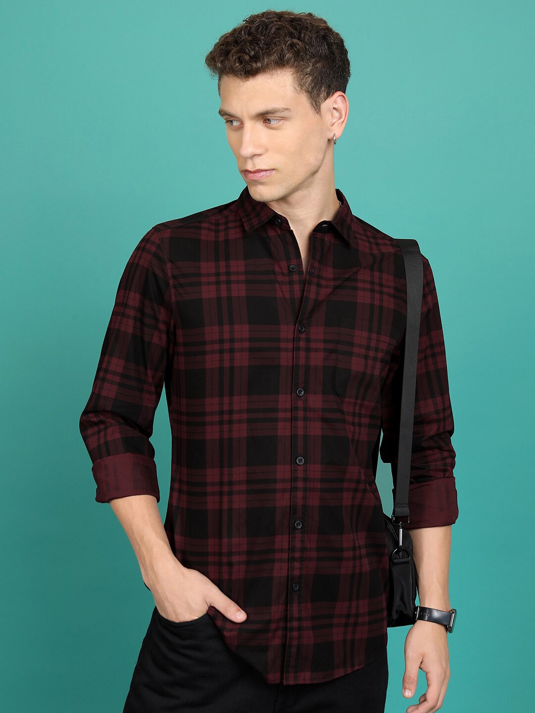 

HIGHLANDER Slim Fit Checked Cotton Casual Shirt, Maroon