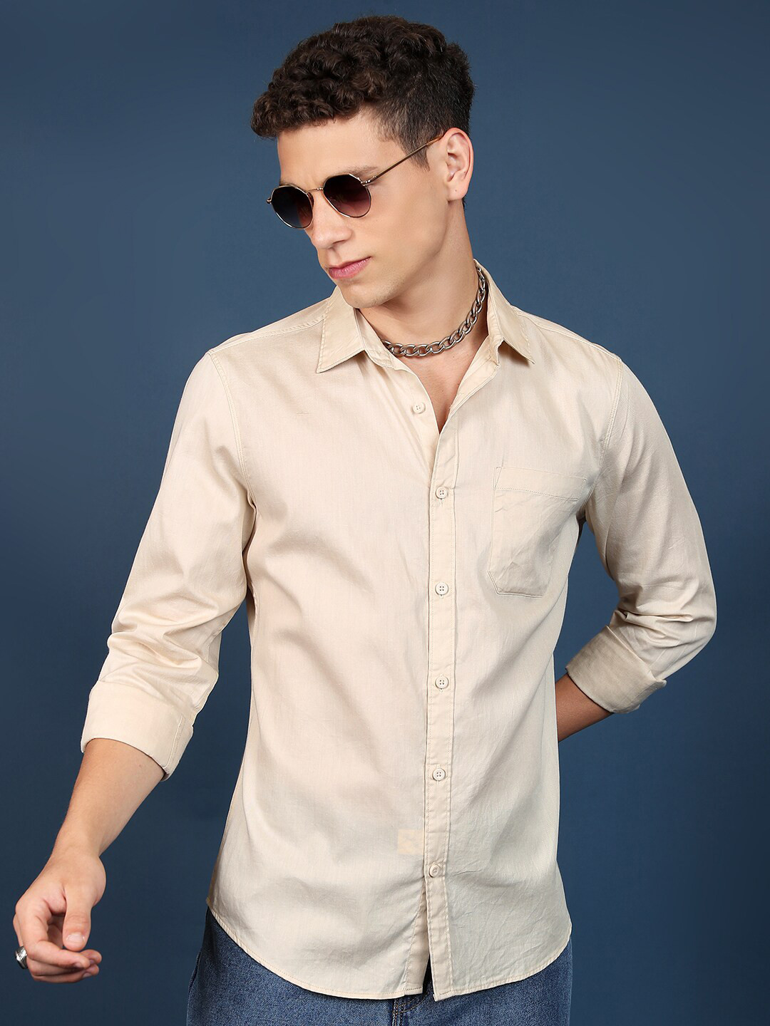 

HIGHLANDER Beige Slim Fit Spread Collar Cotton Casual Shirt
