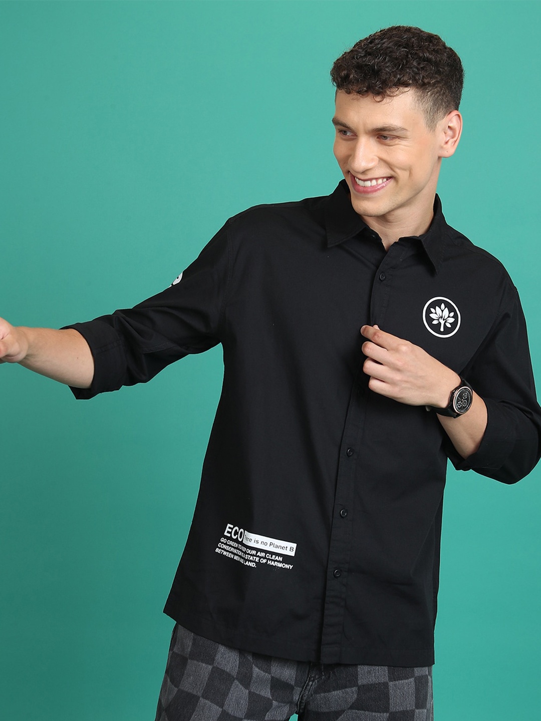 

HIGHLANDER Black Slim Fit Typography Printed Cotton Casual Shirt