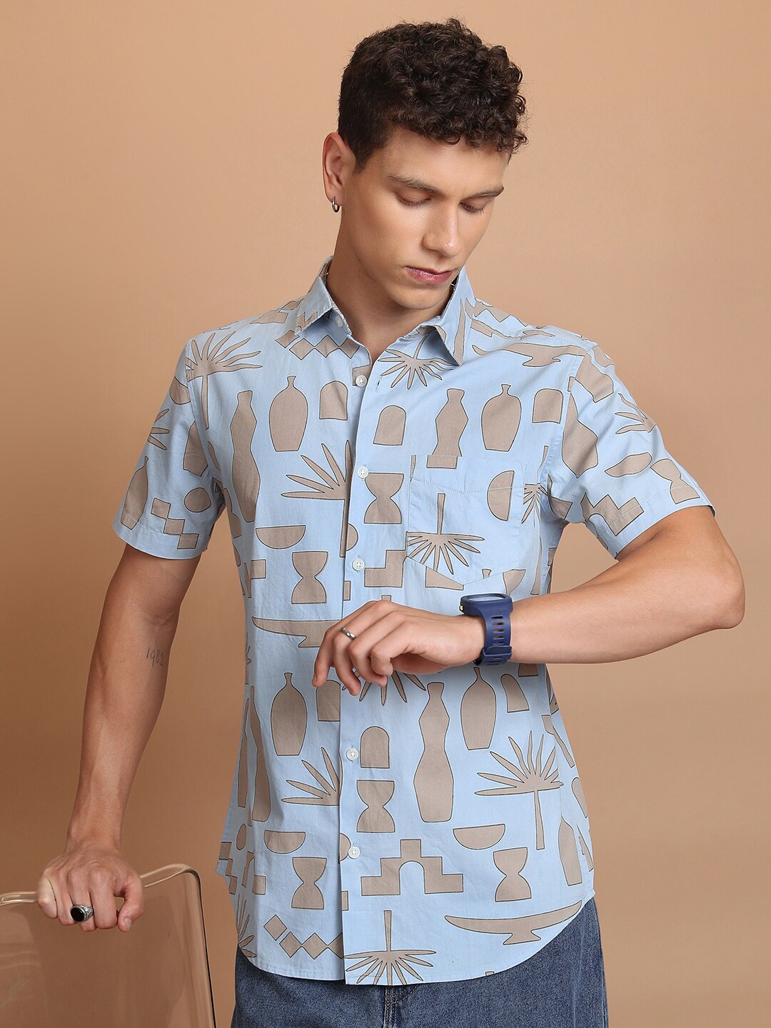 

HIGHLANDER Abstract Printed Cotton Slim Fit Casual Shirt, Blue