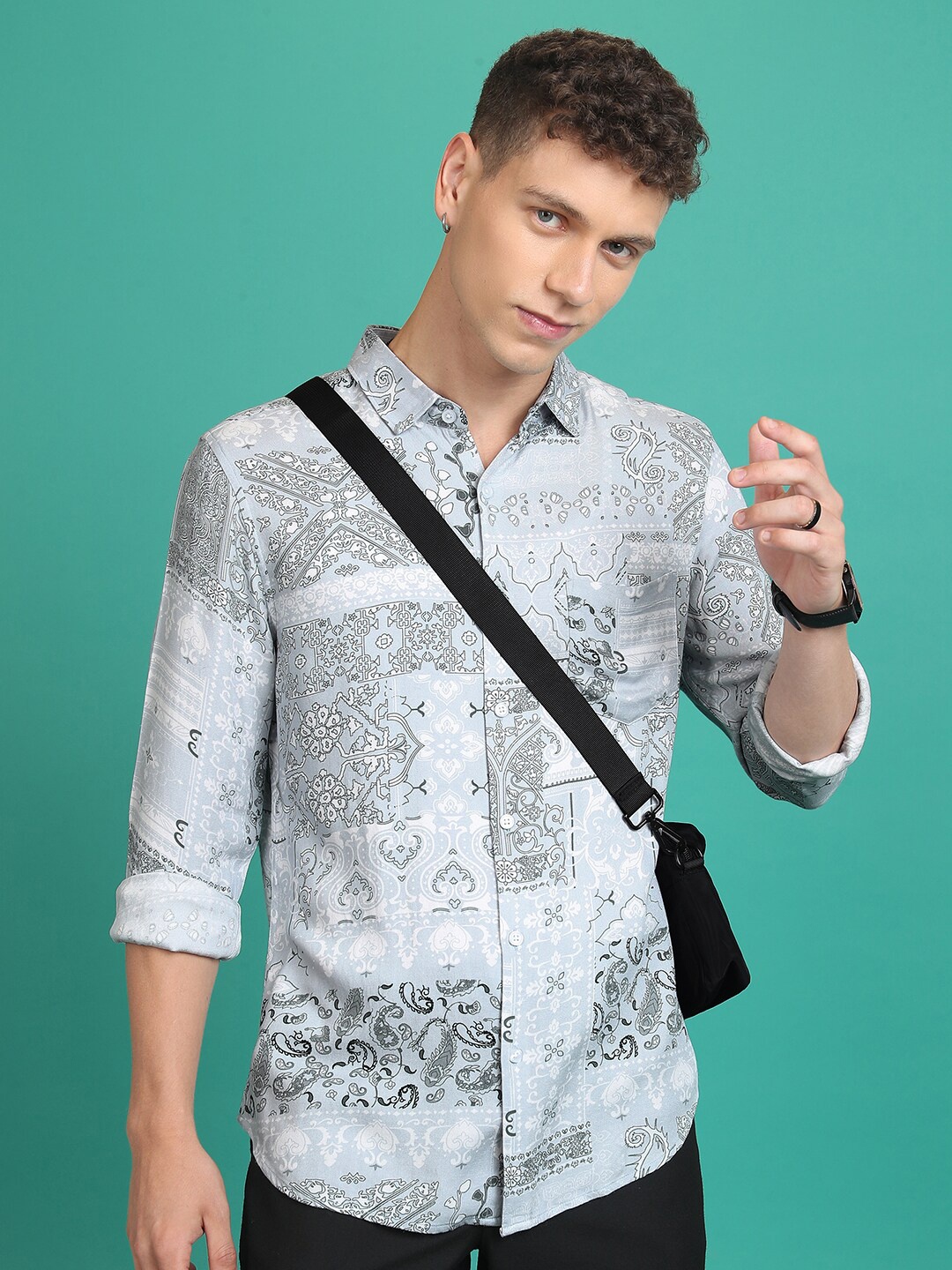 

KETCH Slim Fit Ethnic Motifs Printed Casual Shirt, Blue