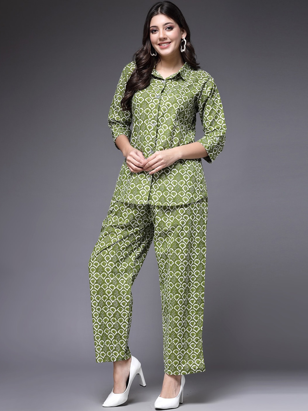 

KALINI Ethnic Motifs Printed Shirt Collar Shirt With Trouser, Green