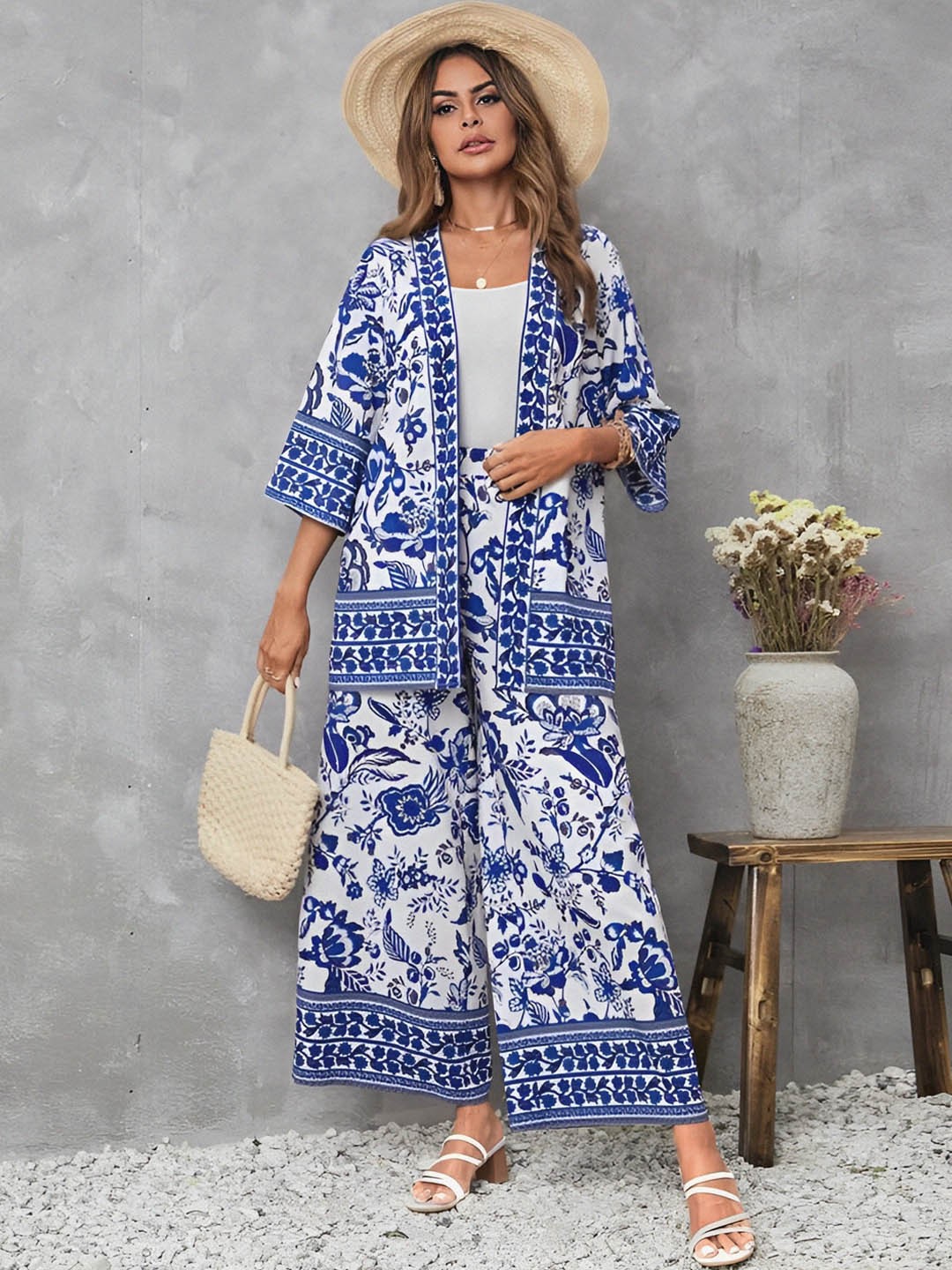 

KALINI Floral Printed Shrug With Palazzo, Blue