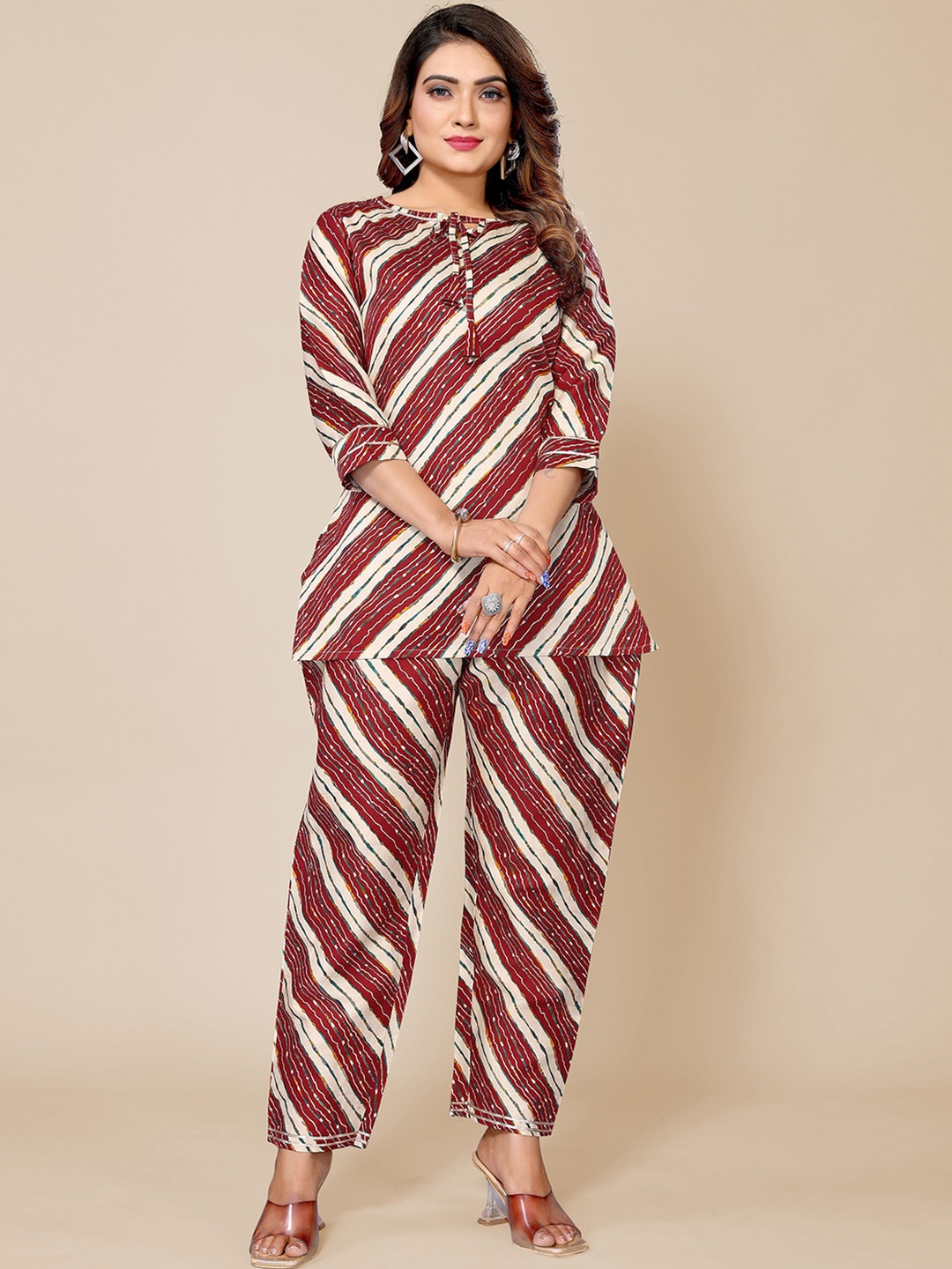 

PRINTCULTR Printed Top & TrouserS Co-Ords, Maroon