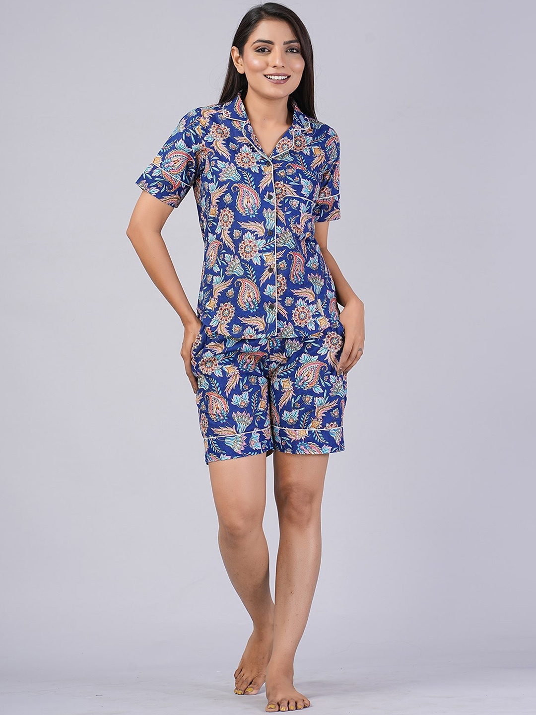 

SHOOLIN Paisley Ethnic Motifs Printed Lapel Collar Pure Cotton Shirt With Shorts, Blue