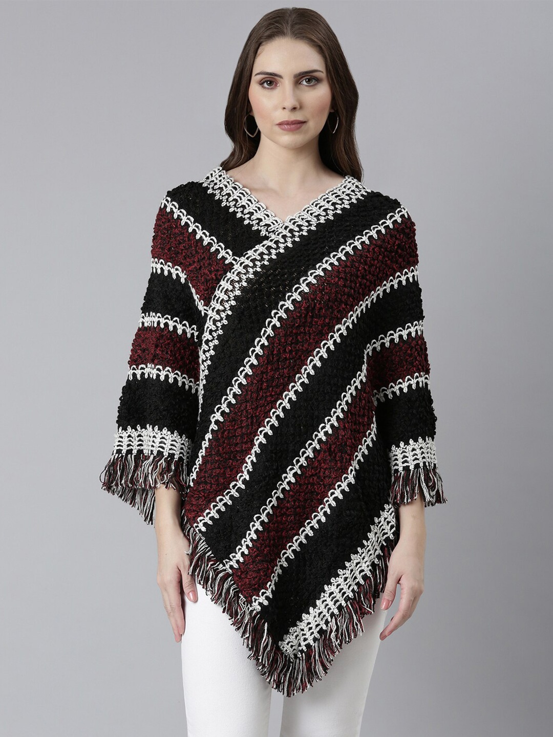 

SHOWOFF Cable Knit V-Neck Three-Quarter Sleeves Fringed Detail Acrylic Poncho, Black