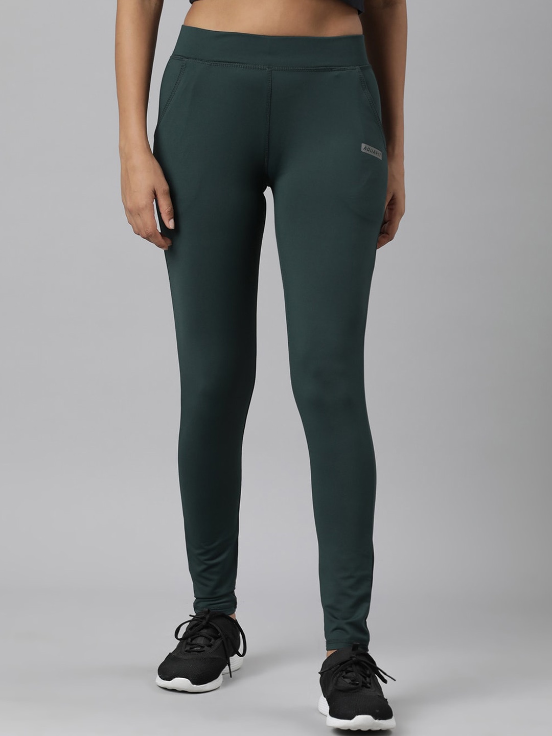 

SHOWOFF Slim-Fit Ankle-Length Gym Tights, Green