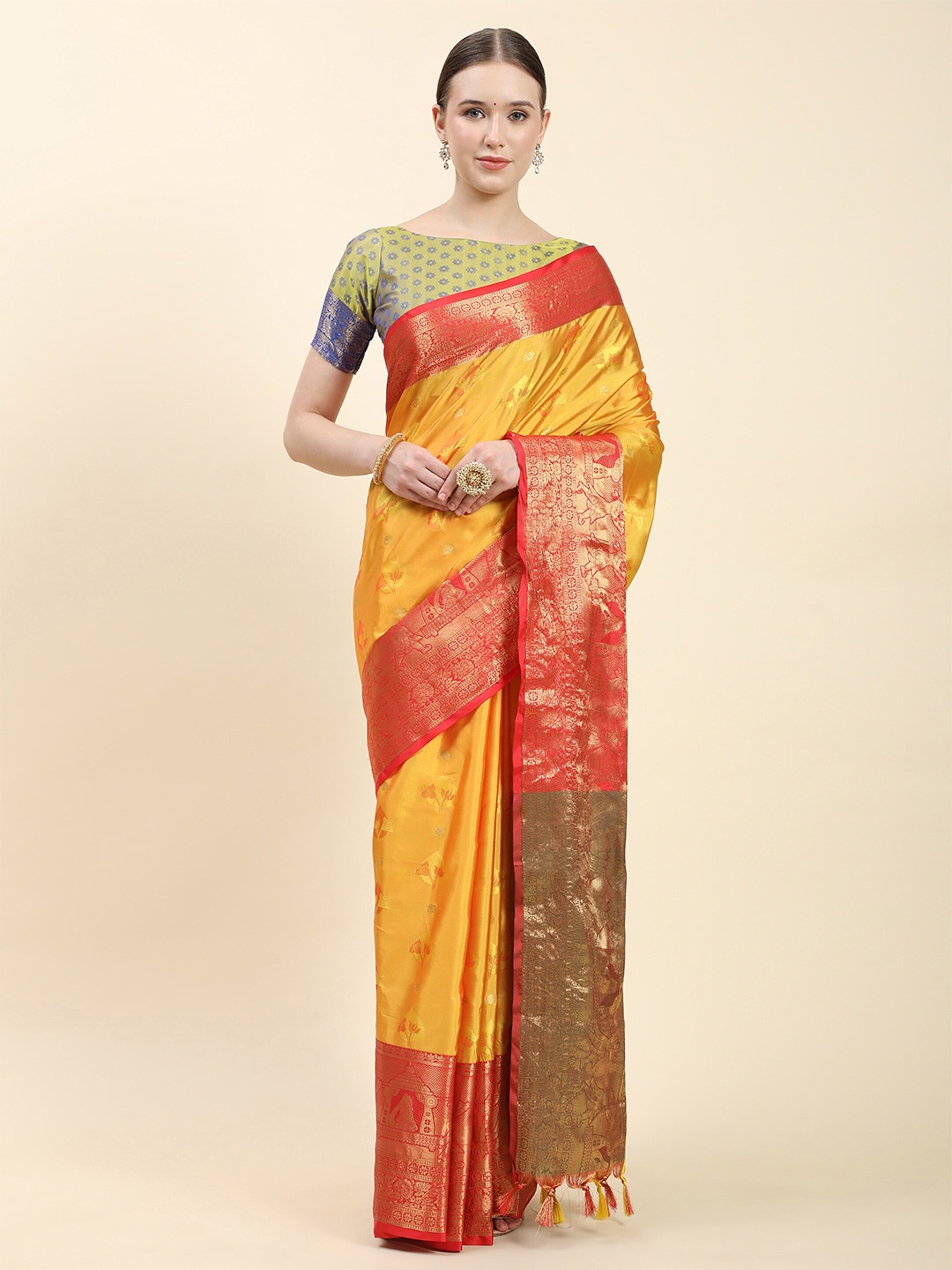 

Ekta Textiles Floral Woven Design Zari Pure Silk Kanjeevaram Saree, Yellow