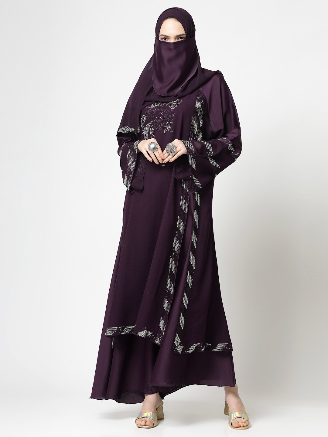 

KLOTTHE Embellished Burqa With Scarves, Purple