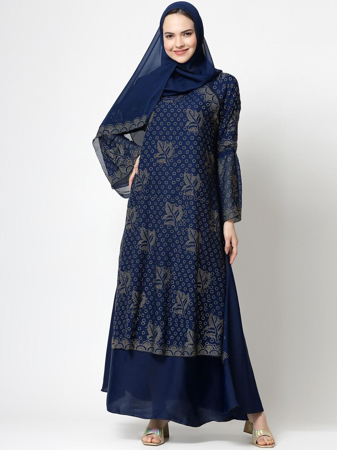 

KLOTTHE Embellished Burqa With Scarves, Blue