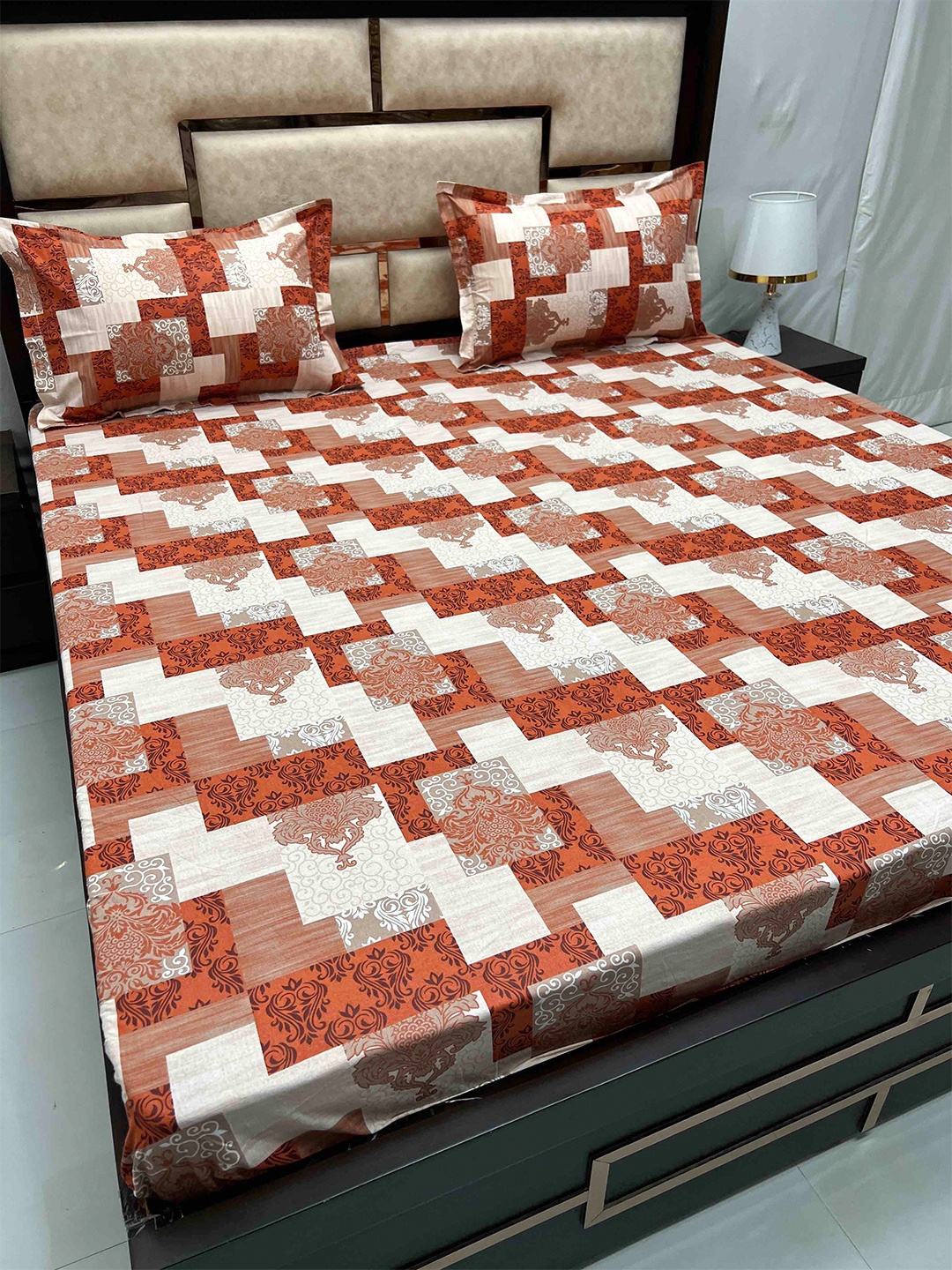 

Pure Decor Sapphire Orange Cotton 230 TC Fitted Super King Bedsheet & Pillow Covers