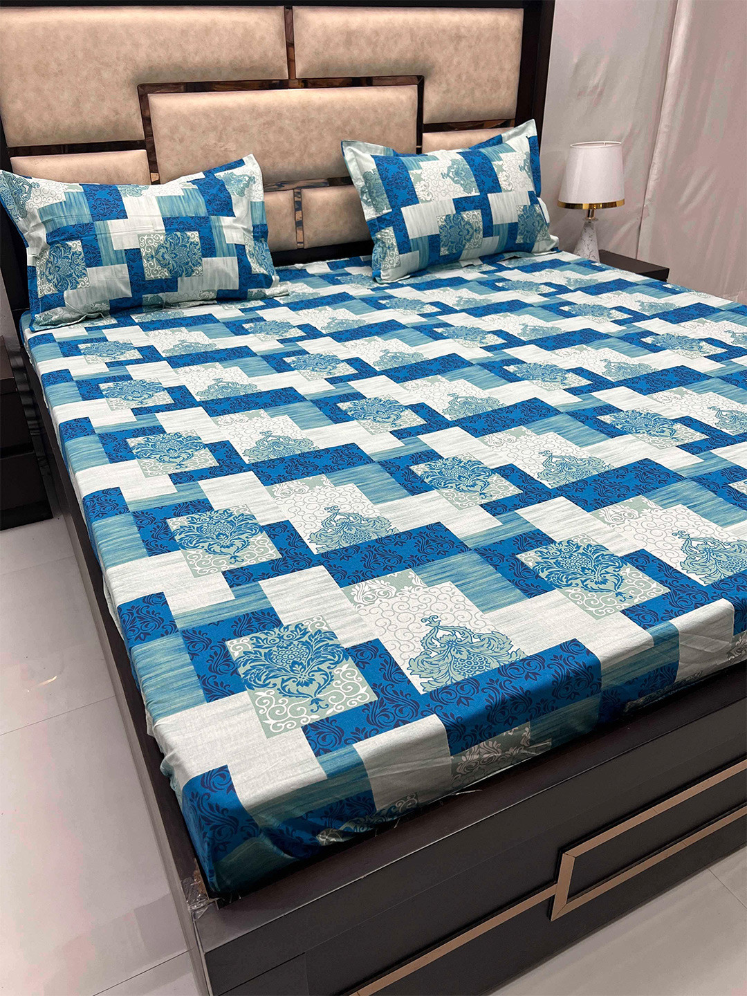 

Pure Decor White & Blue Pure Cotton 230 TC Super King Fitted Bedsheet with 2 Pillow Covers