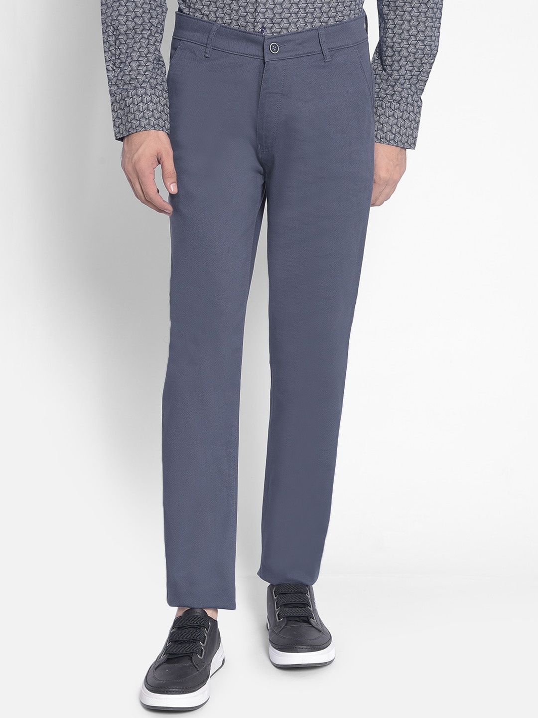 

Crimsoune Club Men Slim Fit Mid-Rise Regular Trousers, Blue