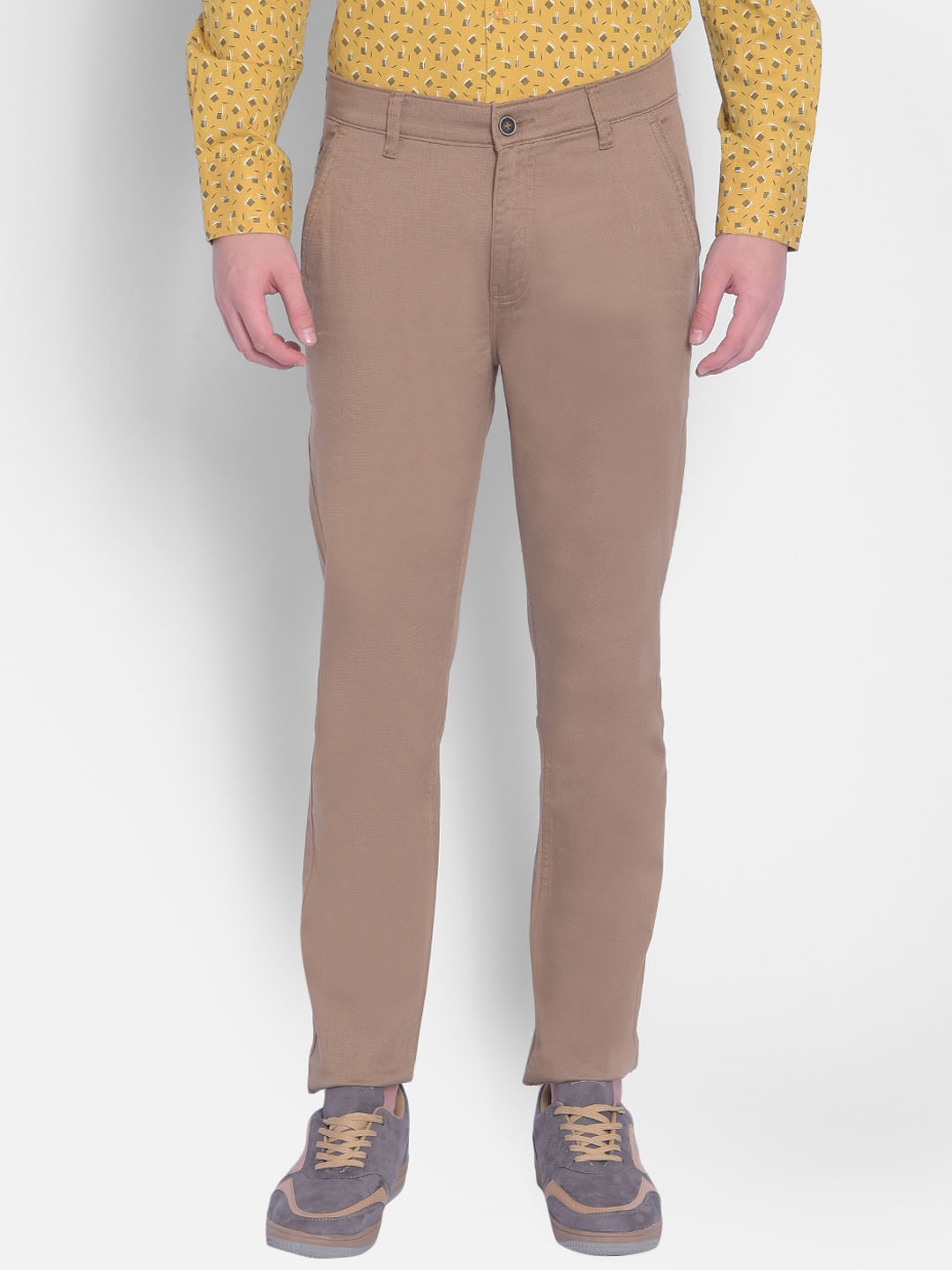 

Crimsoune Club Men Mid Rise Slim Fit Chinos Trousers, Beige
